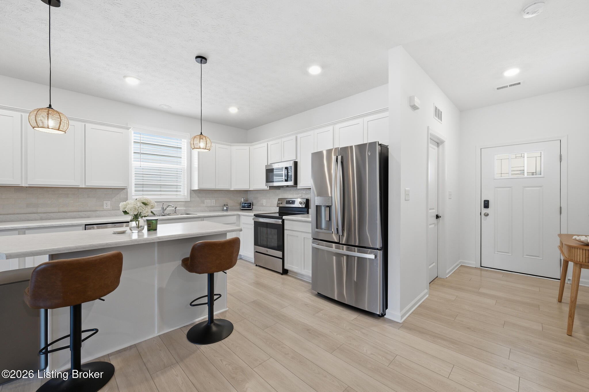 17025 Meander Way Property Photo 12