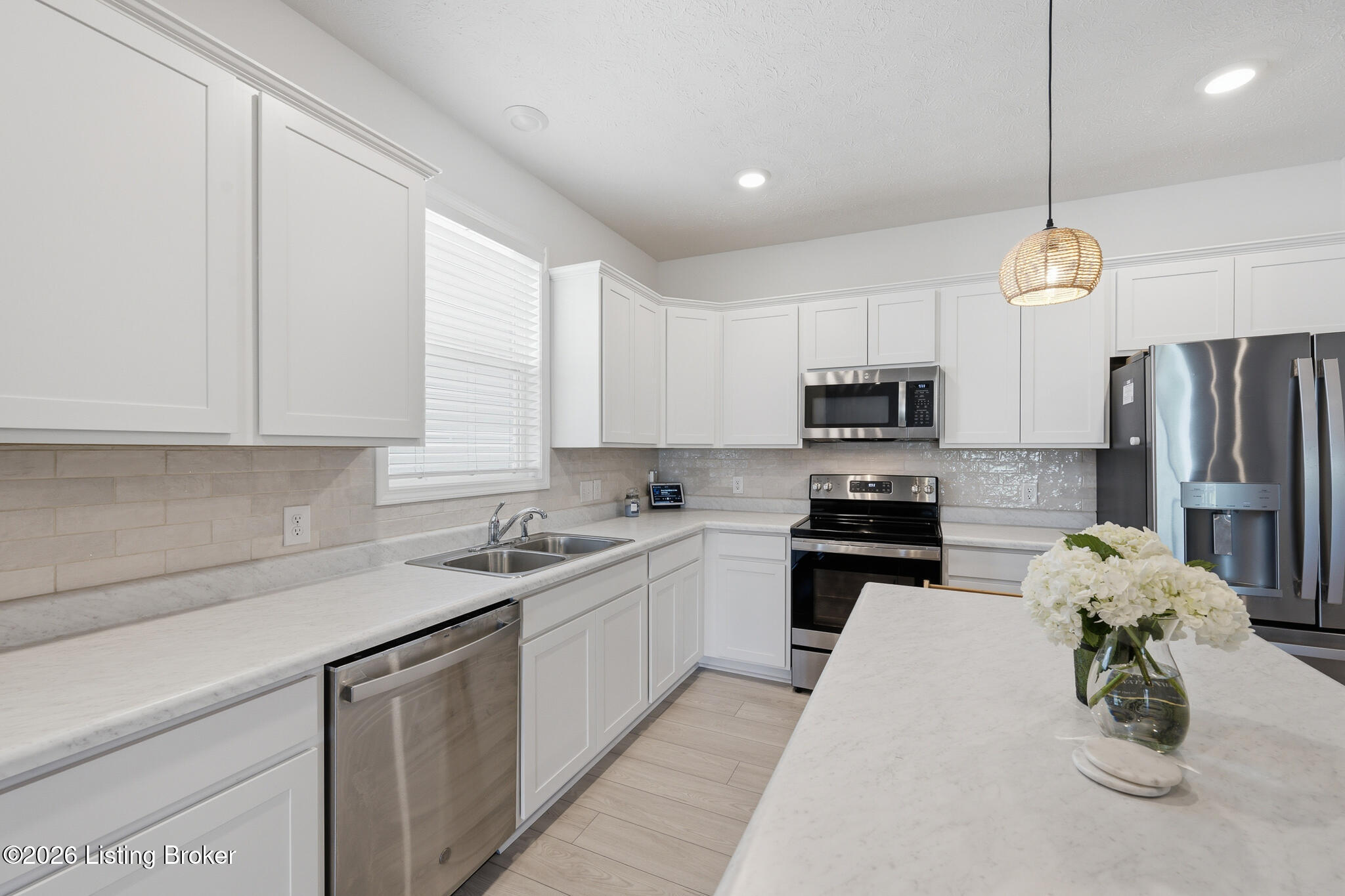 17025 Meander Way Property Photo 16