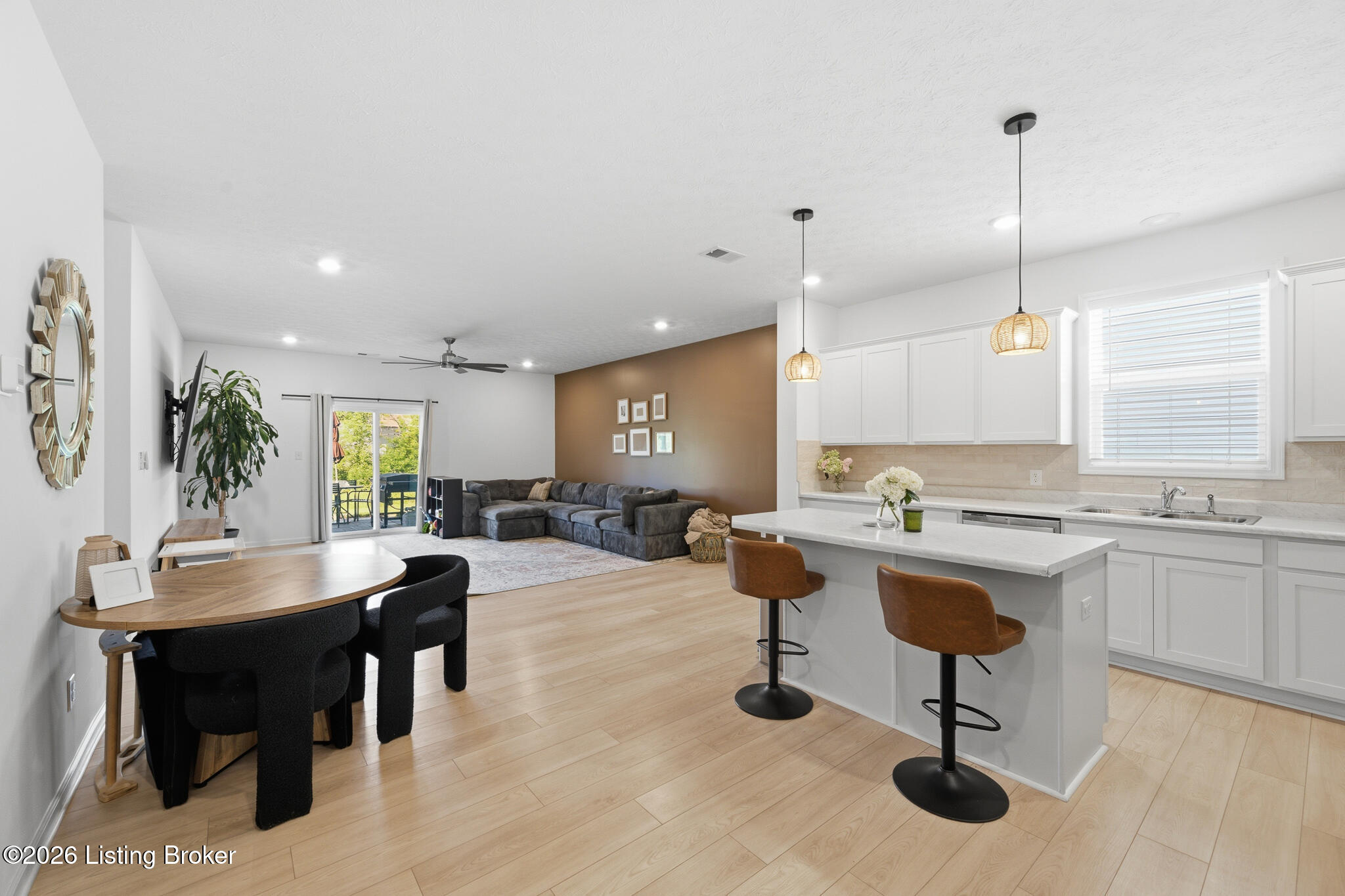 17025 Meander Way Property Photo 23
