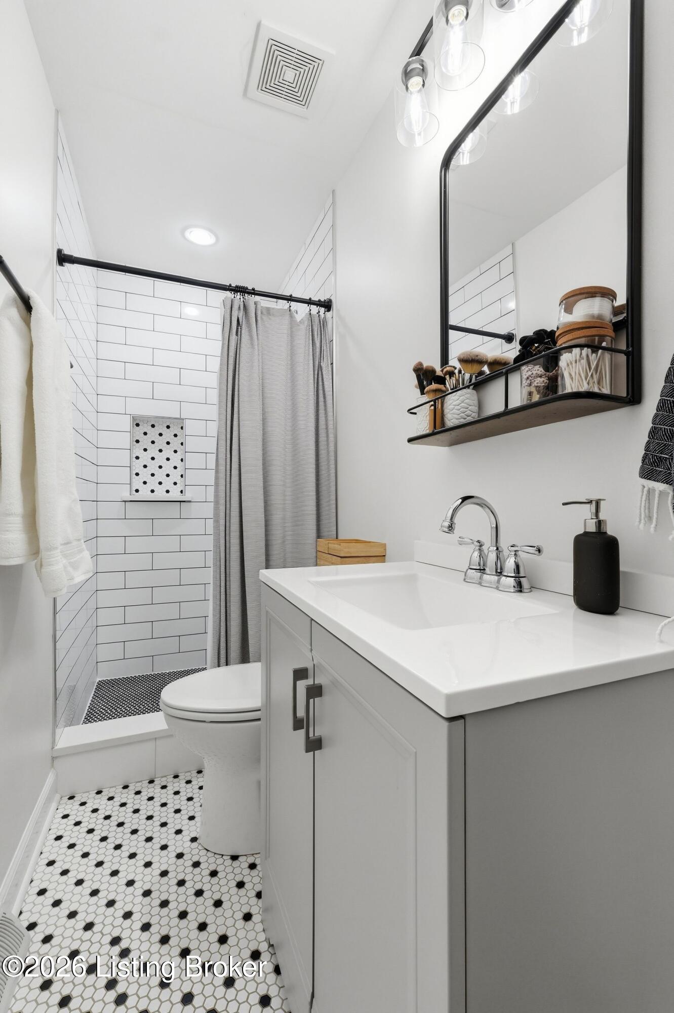 185 Autumn Way Property Photo 21