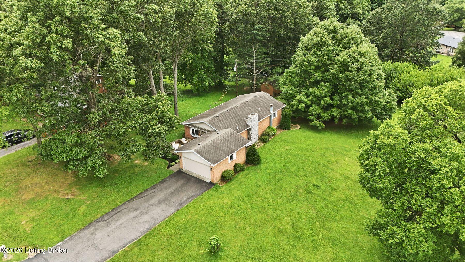 185 Autumn Way Property Photo 35