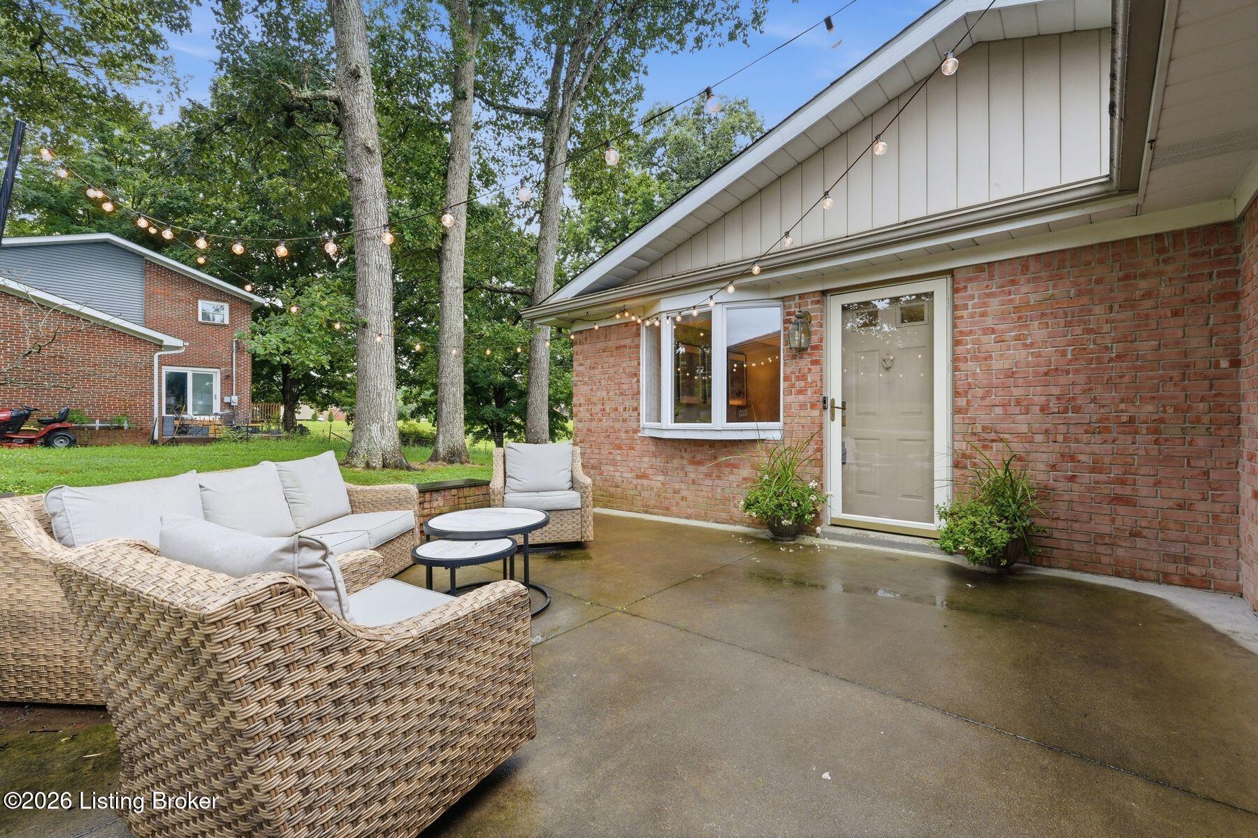 185 Autumn Way Property Photo 39