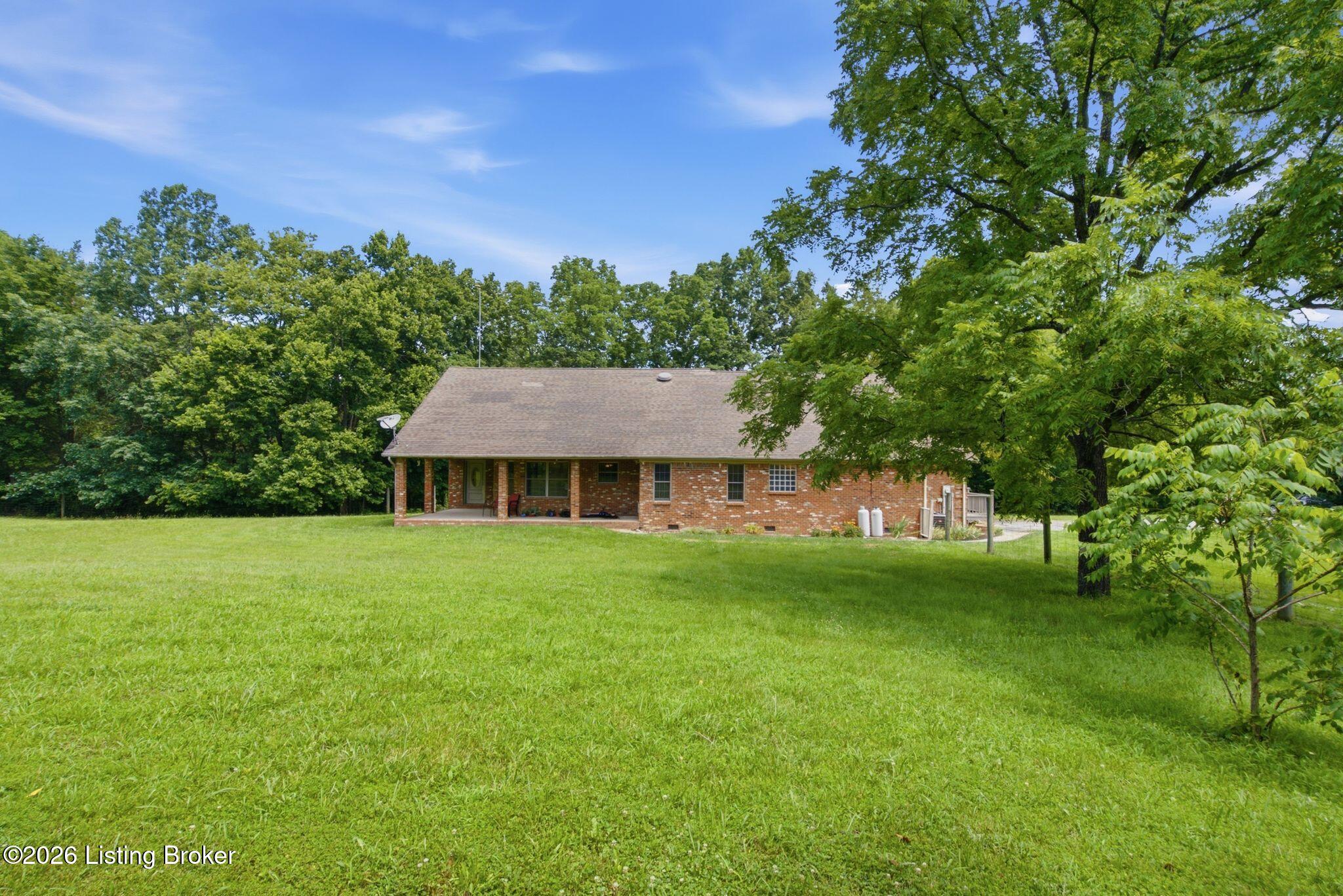 1077 Hammonds Creek Rd Property Photo 37