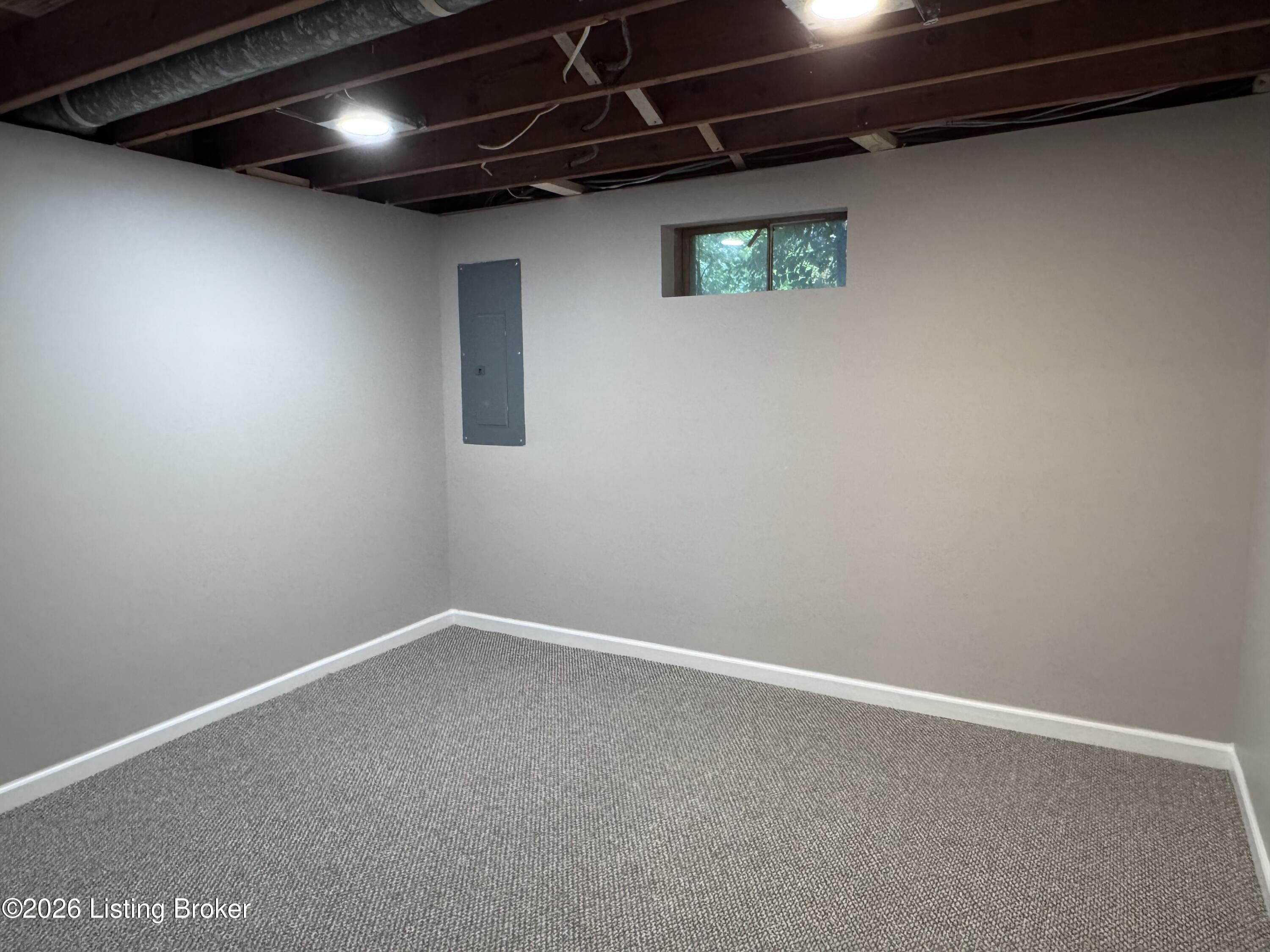 7305 Meadow Rd Property Photo 12