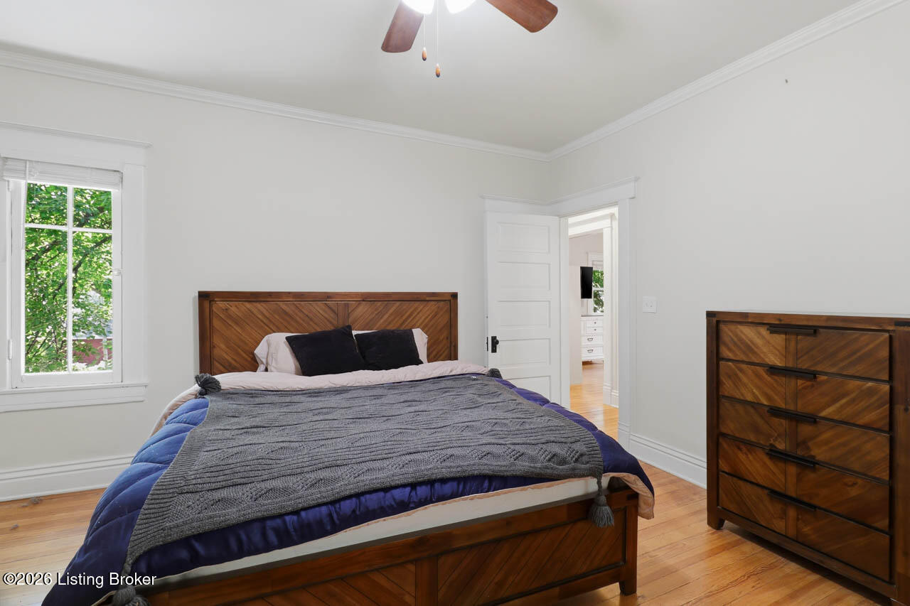 1038 Garvin Pl Property Photo 28