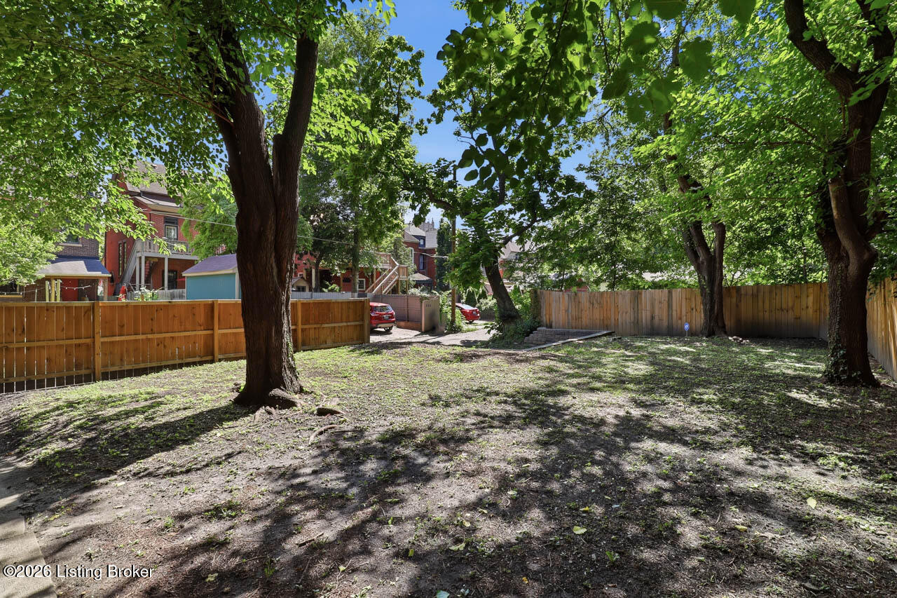 1038 Garvin Pl Property Photo 39
