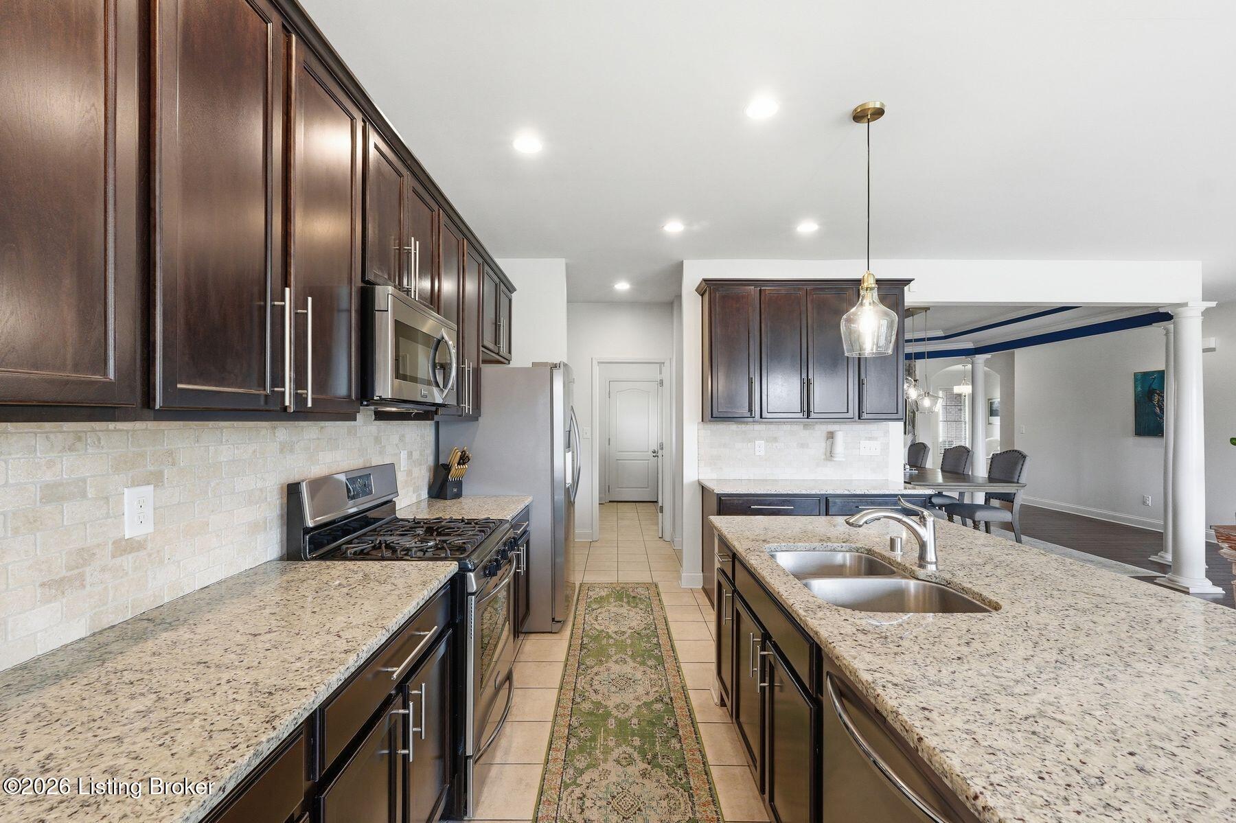 507 Standwick Way Property Photo 12