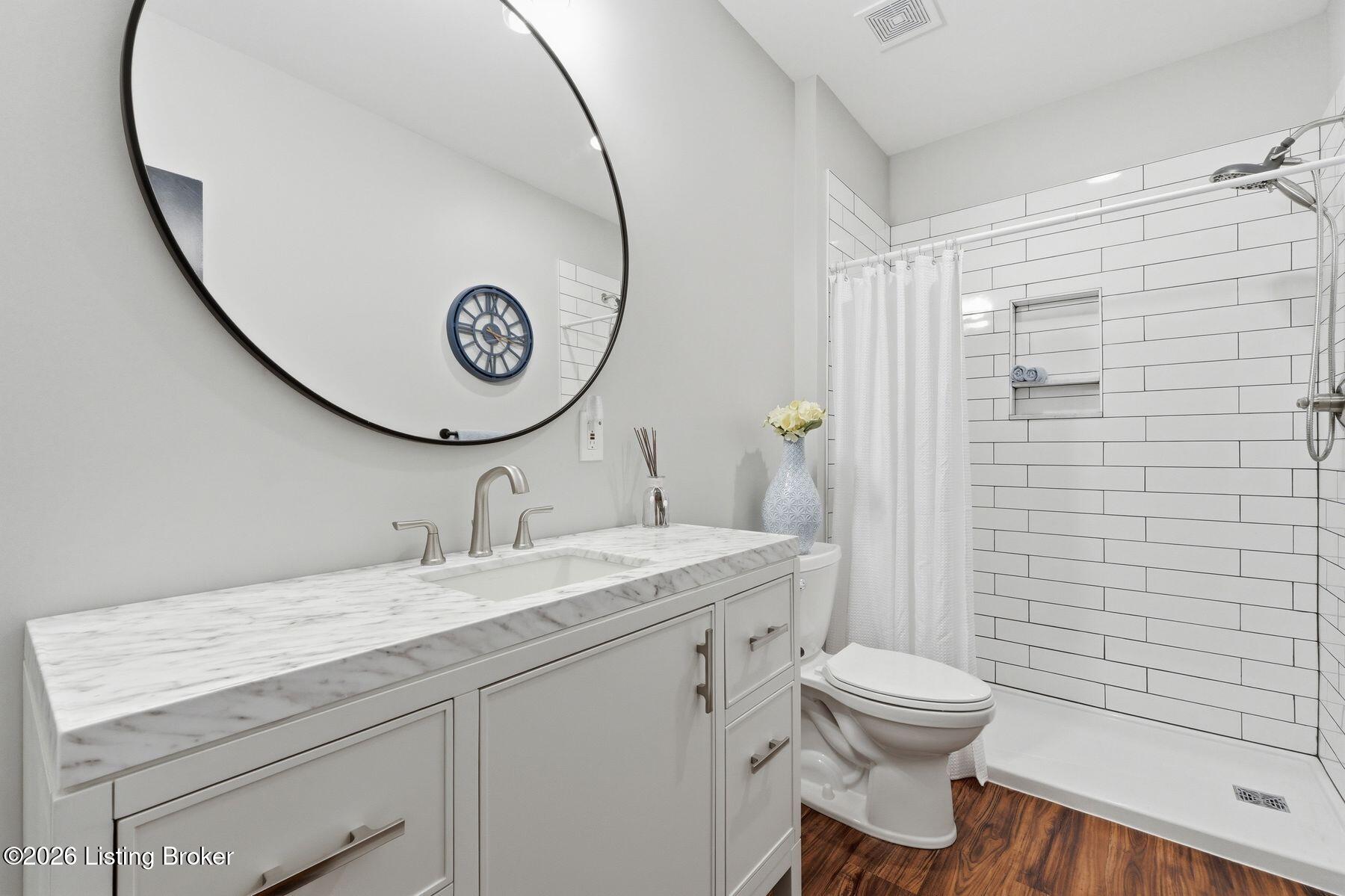 507 Standwick Way Property Photo 32