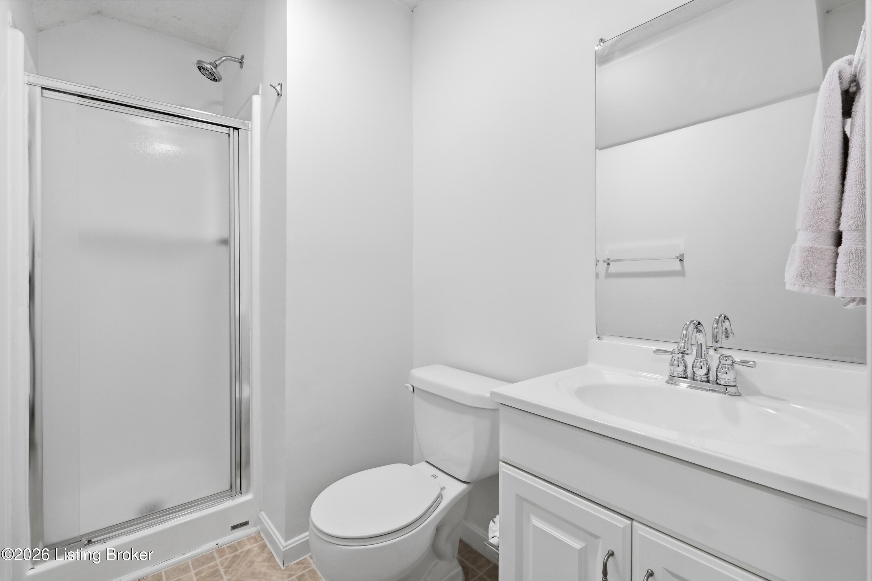 8302 Dravo Cir Property Photo 25
