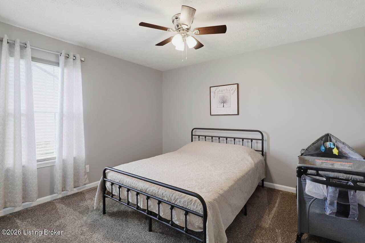106 Greenwell Crossing Property Photo 22