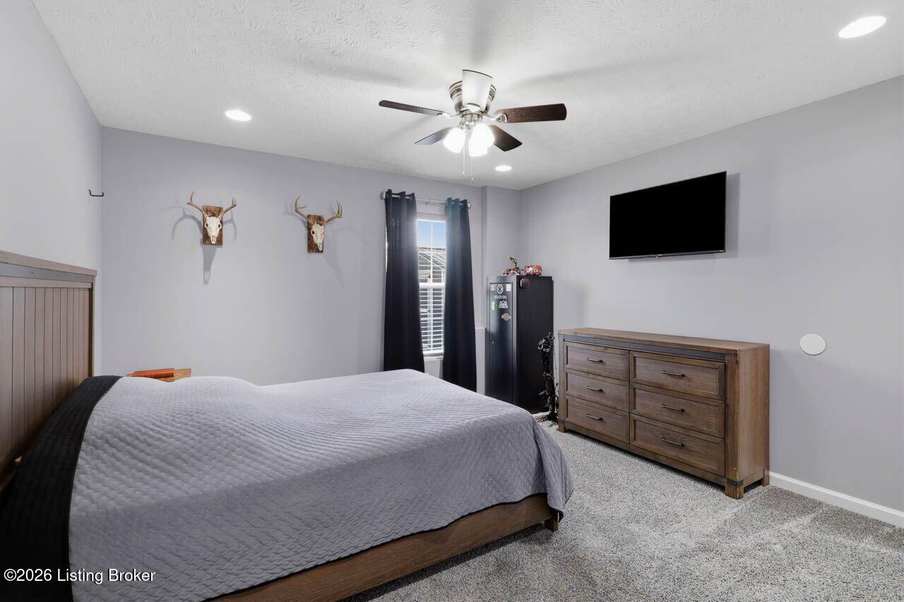 106 Greenwell Crossing Property Photo 27