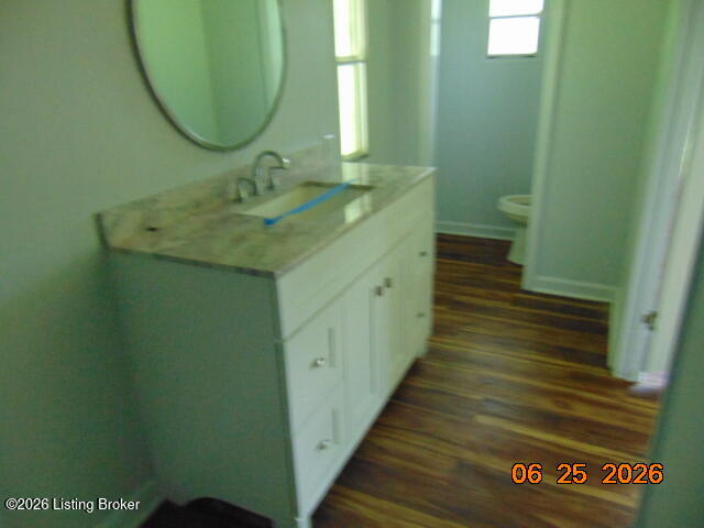 664 Coakley Ln Property Photo 10