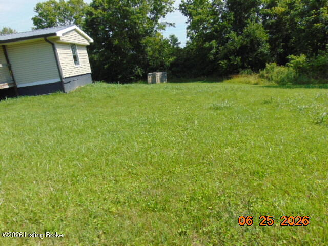 664 Coakley Ln Property Photo 14