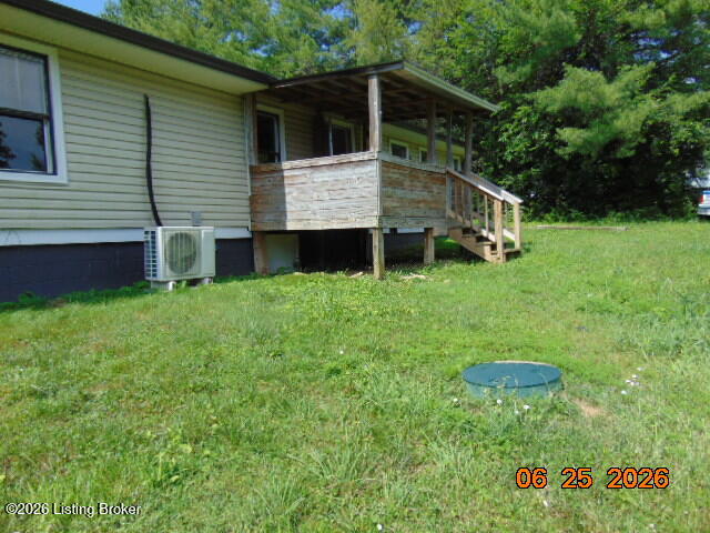 664 Coakley Ln Property Photo 16
