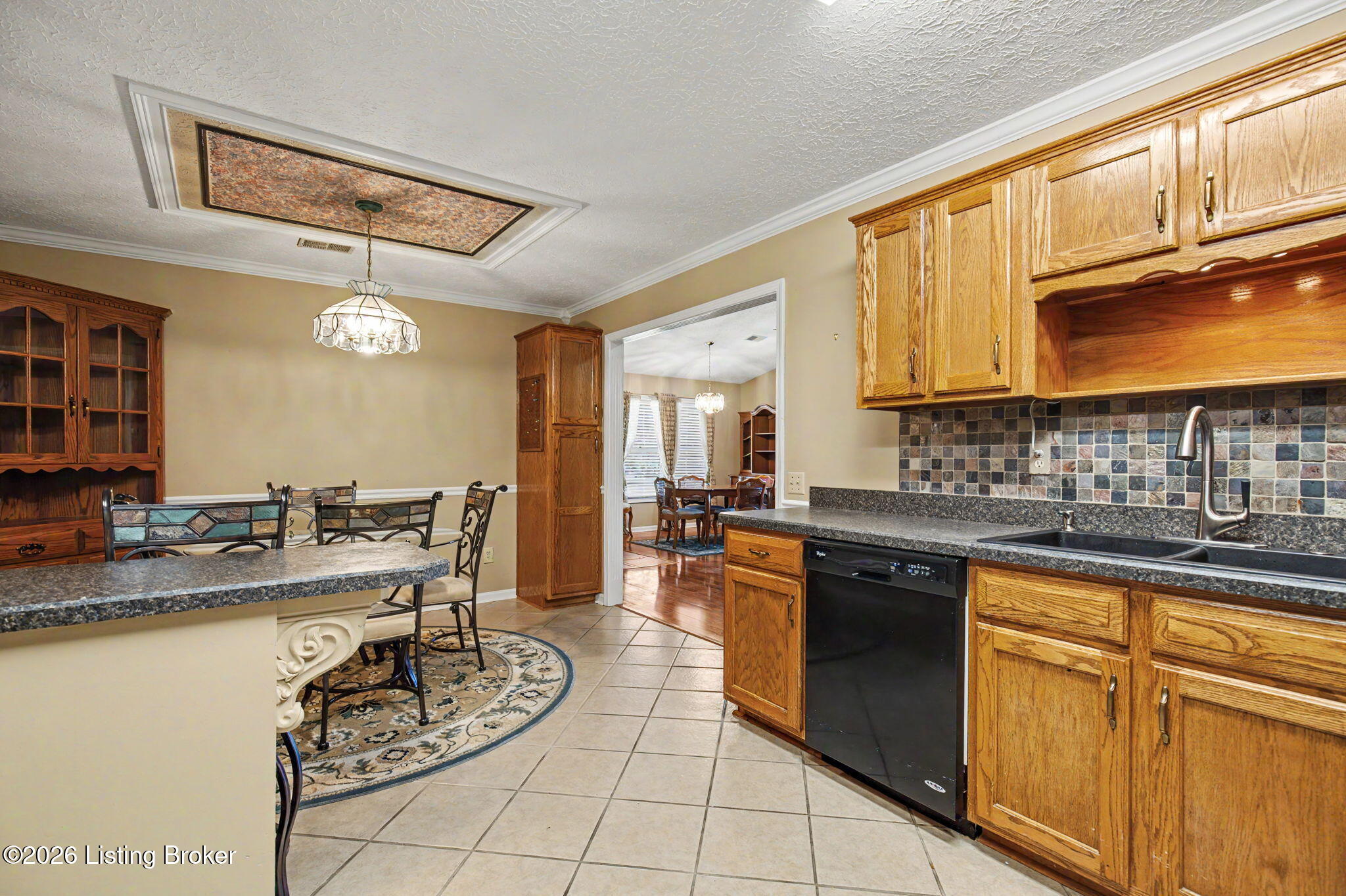 105 Huron Ct Property Photo 15