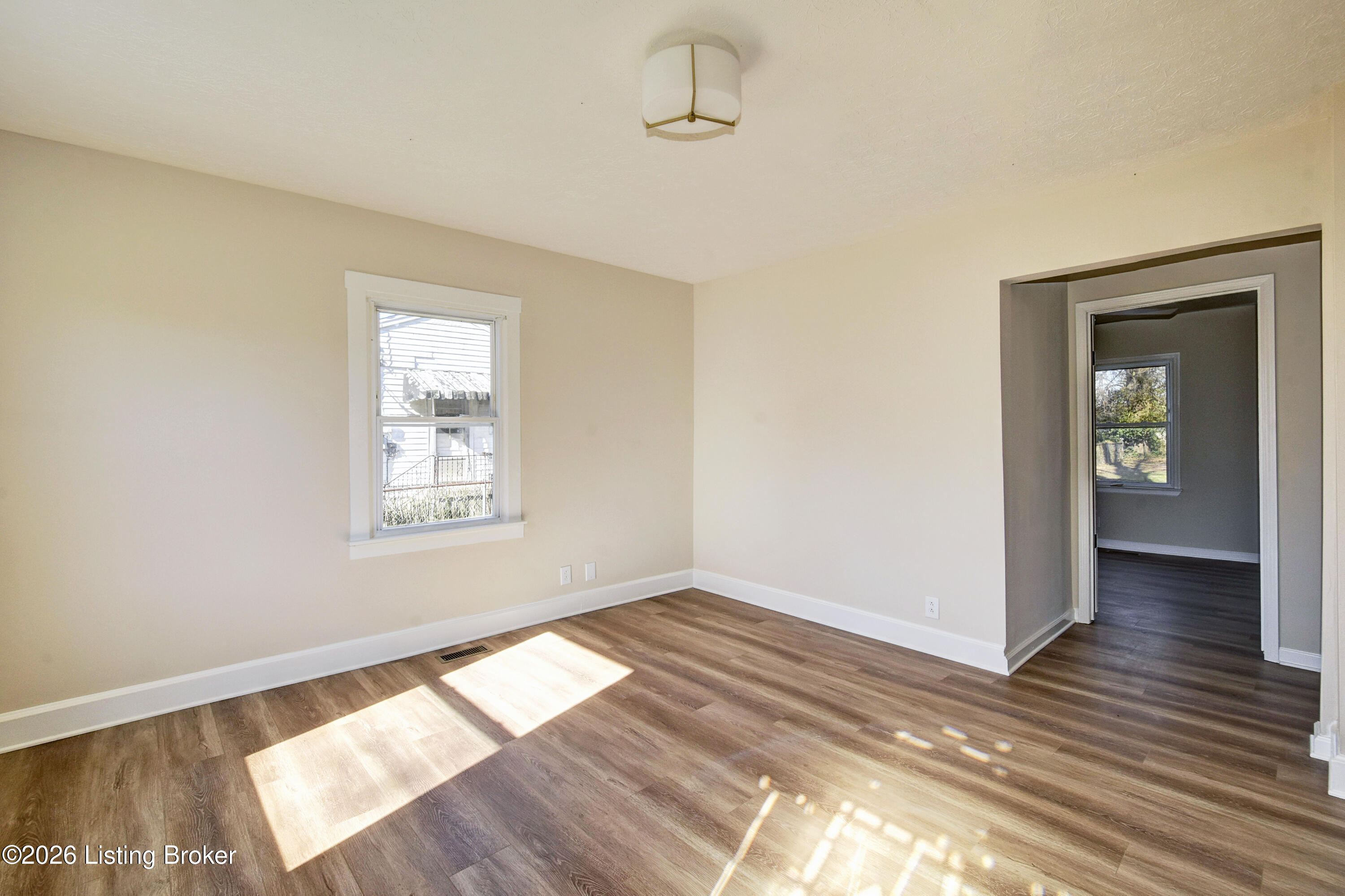 2731 Fleming Ave Property Photo 11