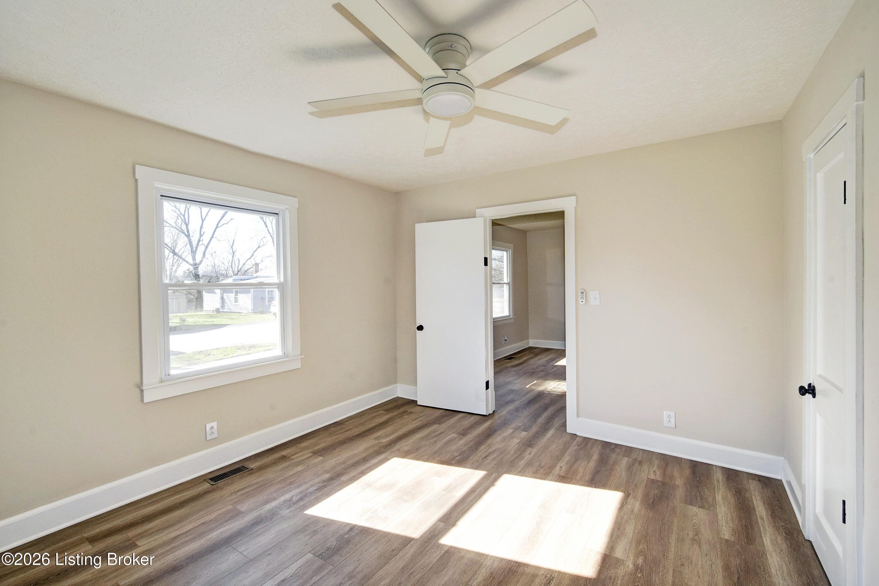 2731 Fleming Ave Property Photo 12
