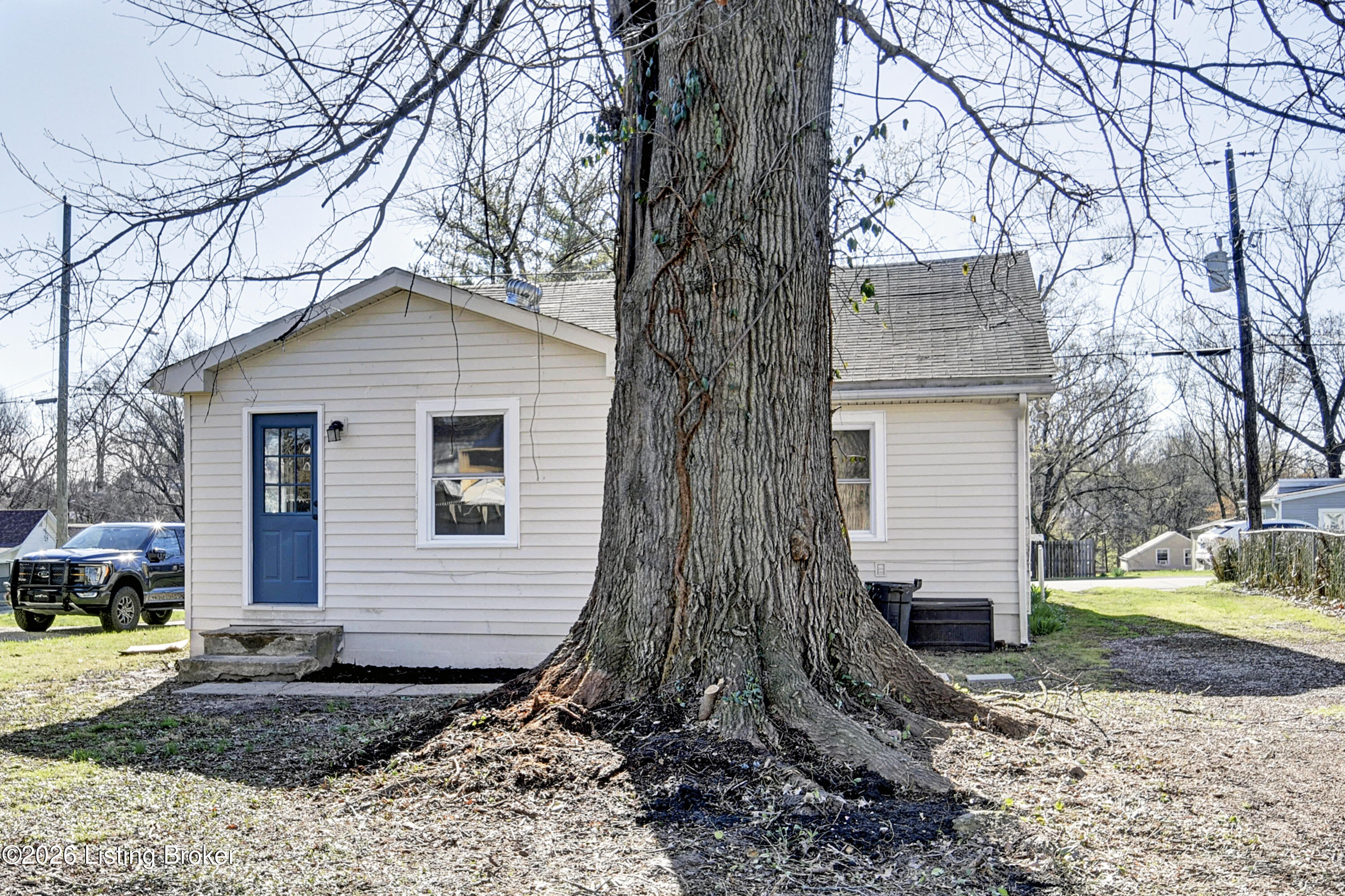 2731 Fleming Ave Property Photo 23