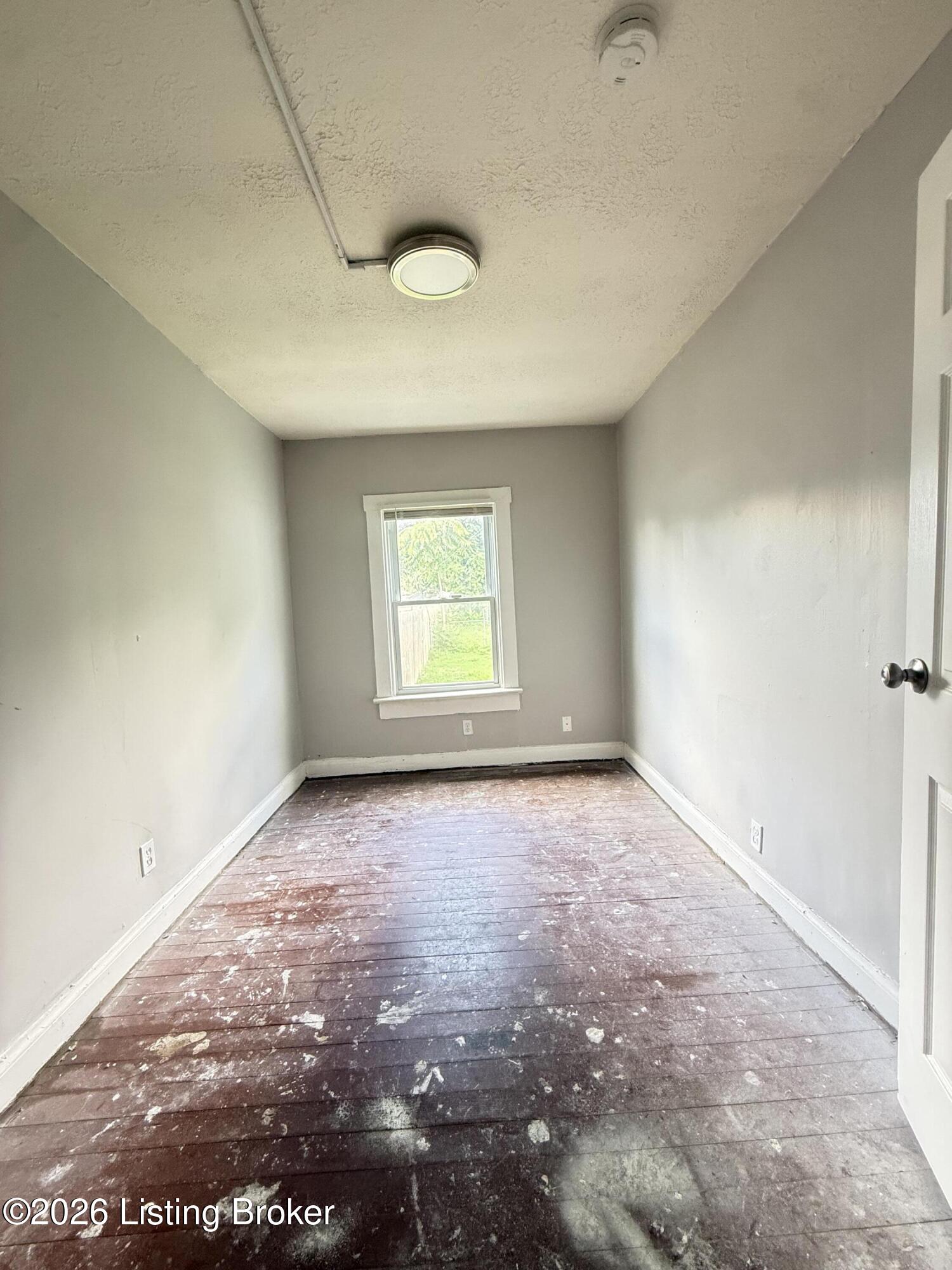 2823 W Main St Property Photo 16