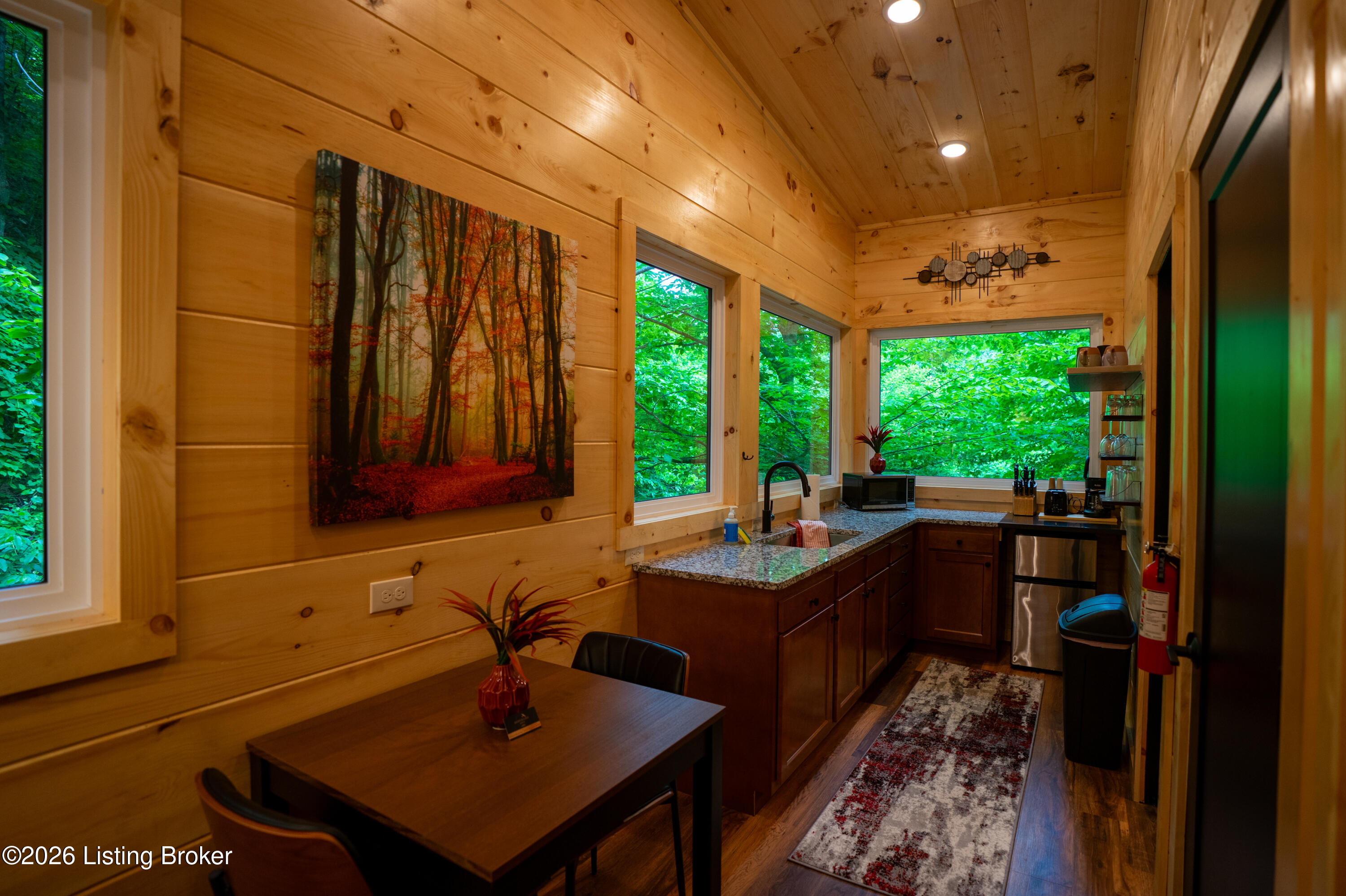 202 Twin Arch Rd Property Photo 11