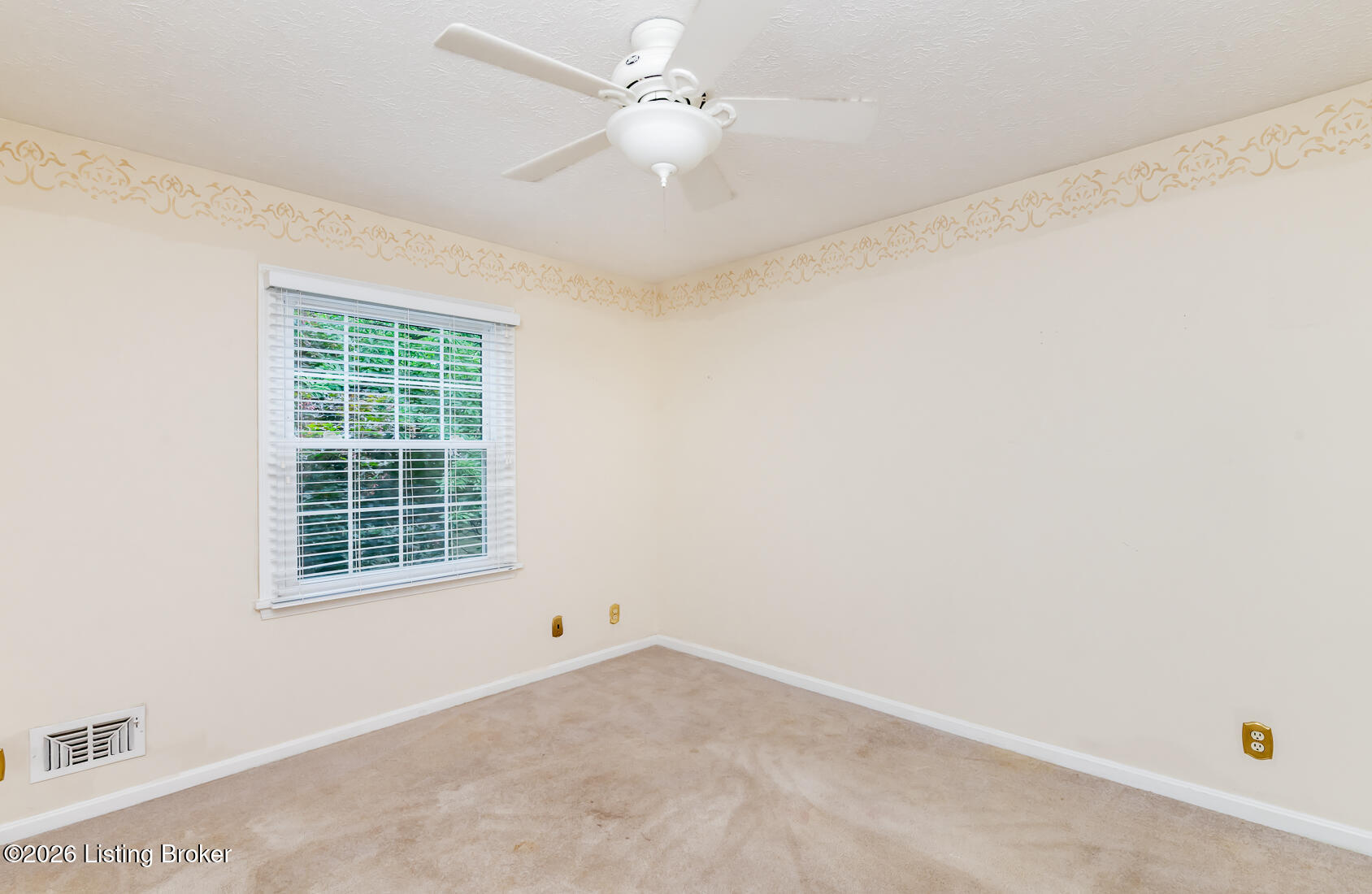 9611 Millstone Dr Property Photo 34