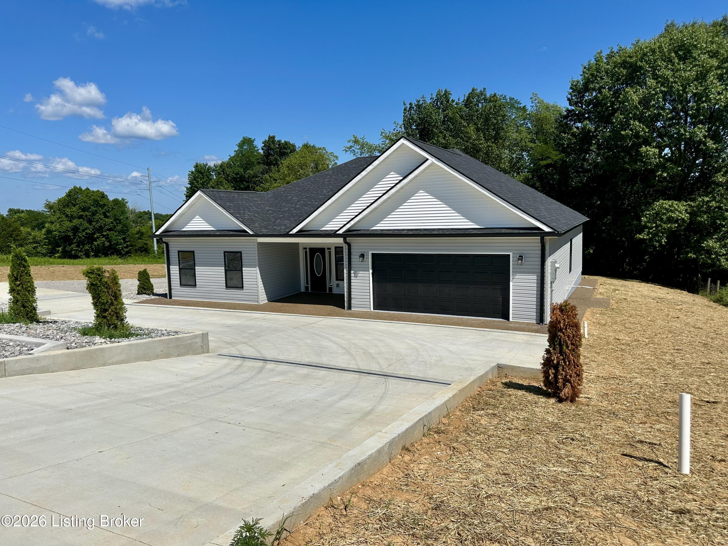 1345 Stark Ln Property Photo 4