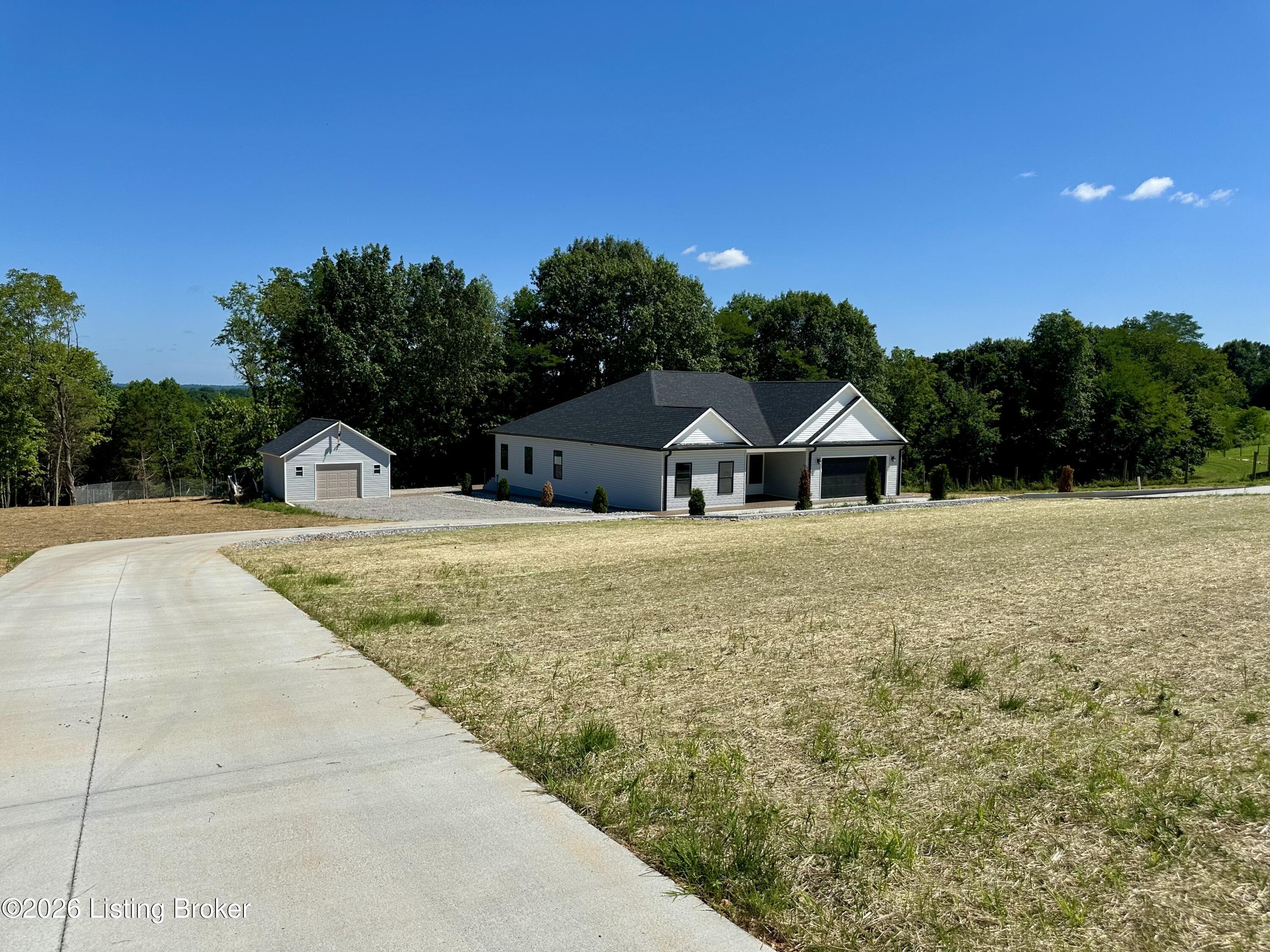 1345 Stark Ln Property Photo 5
