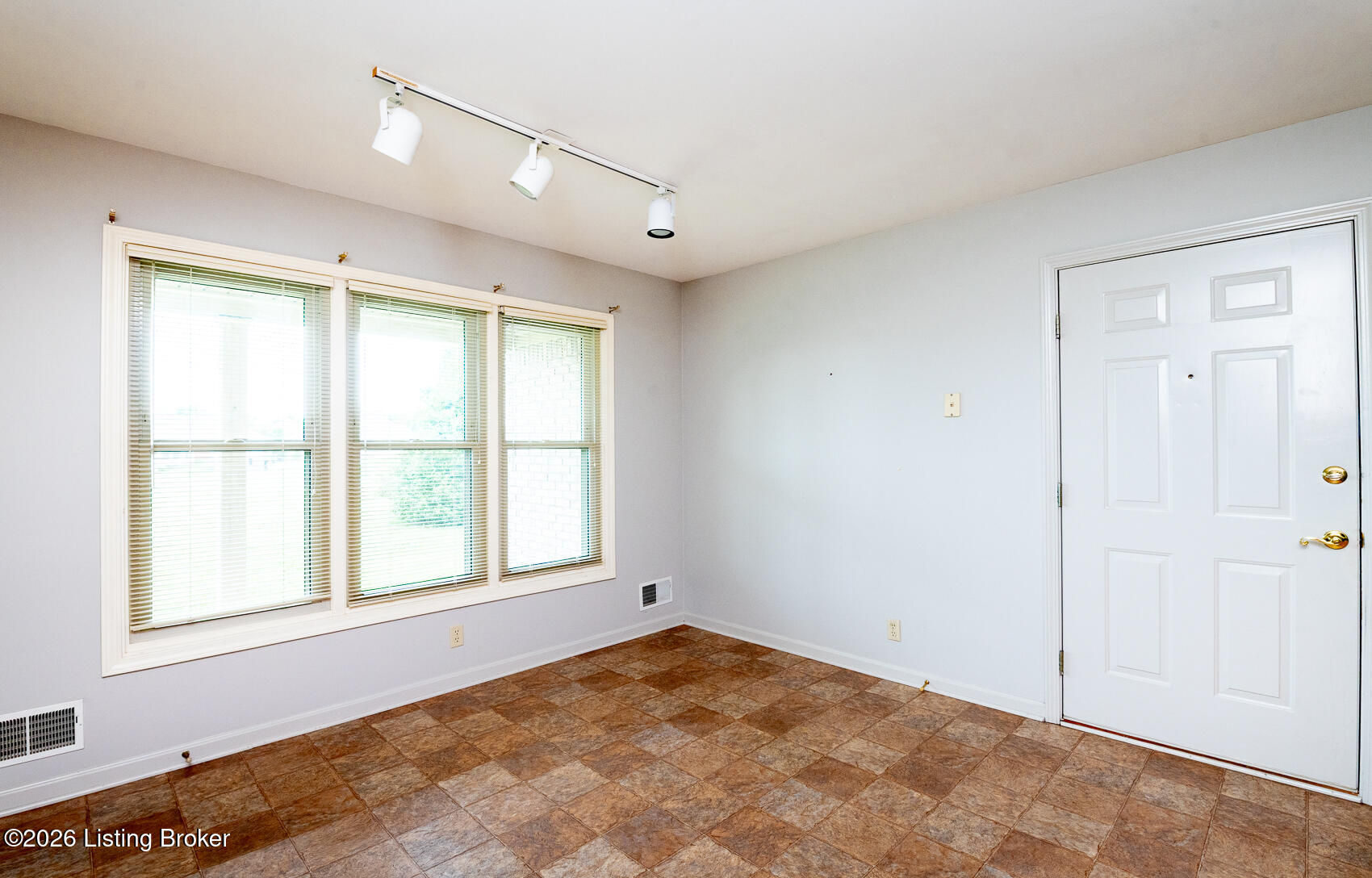 9505 Dabney Carr Dr Property Photo 10