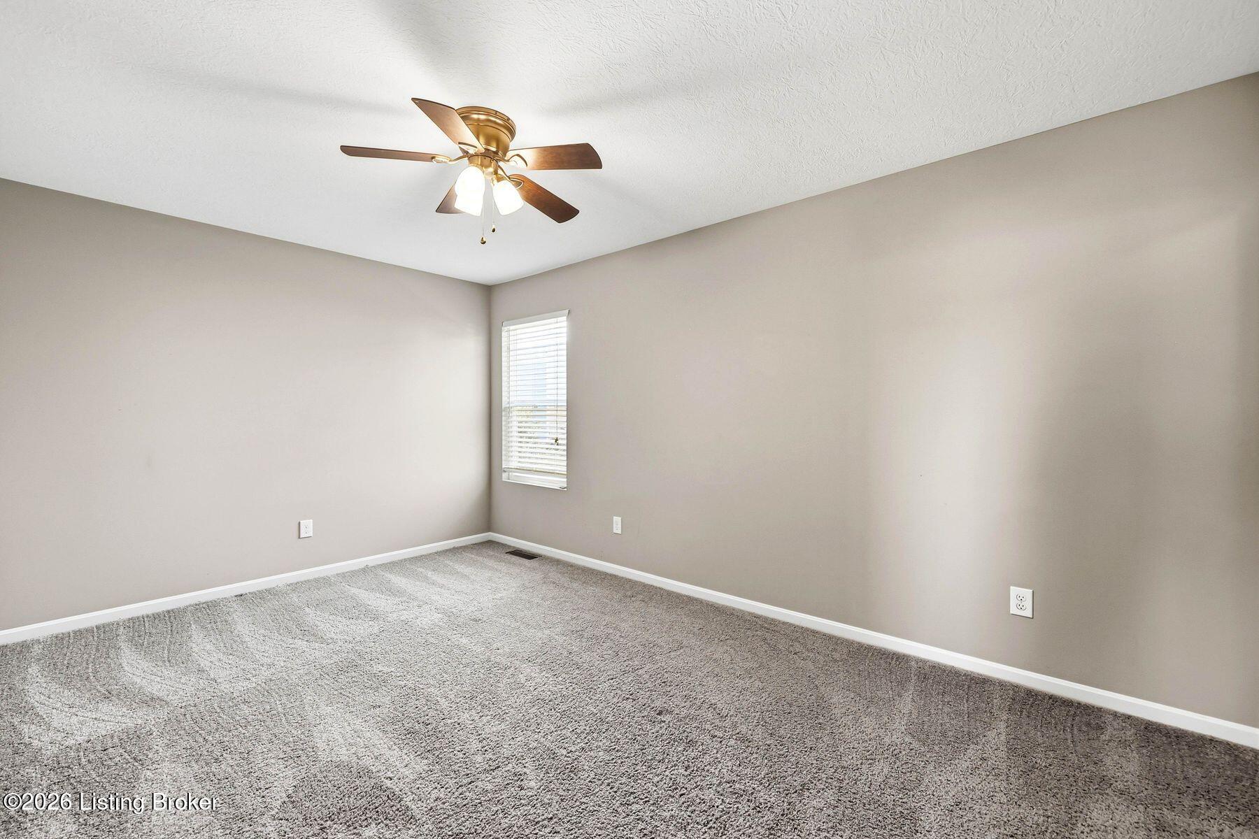6061 Edgemont Way Property Photo 33