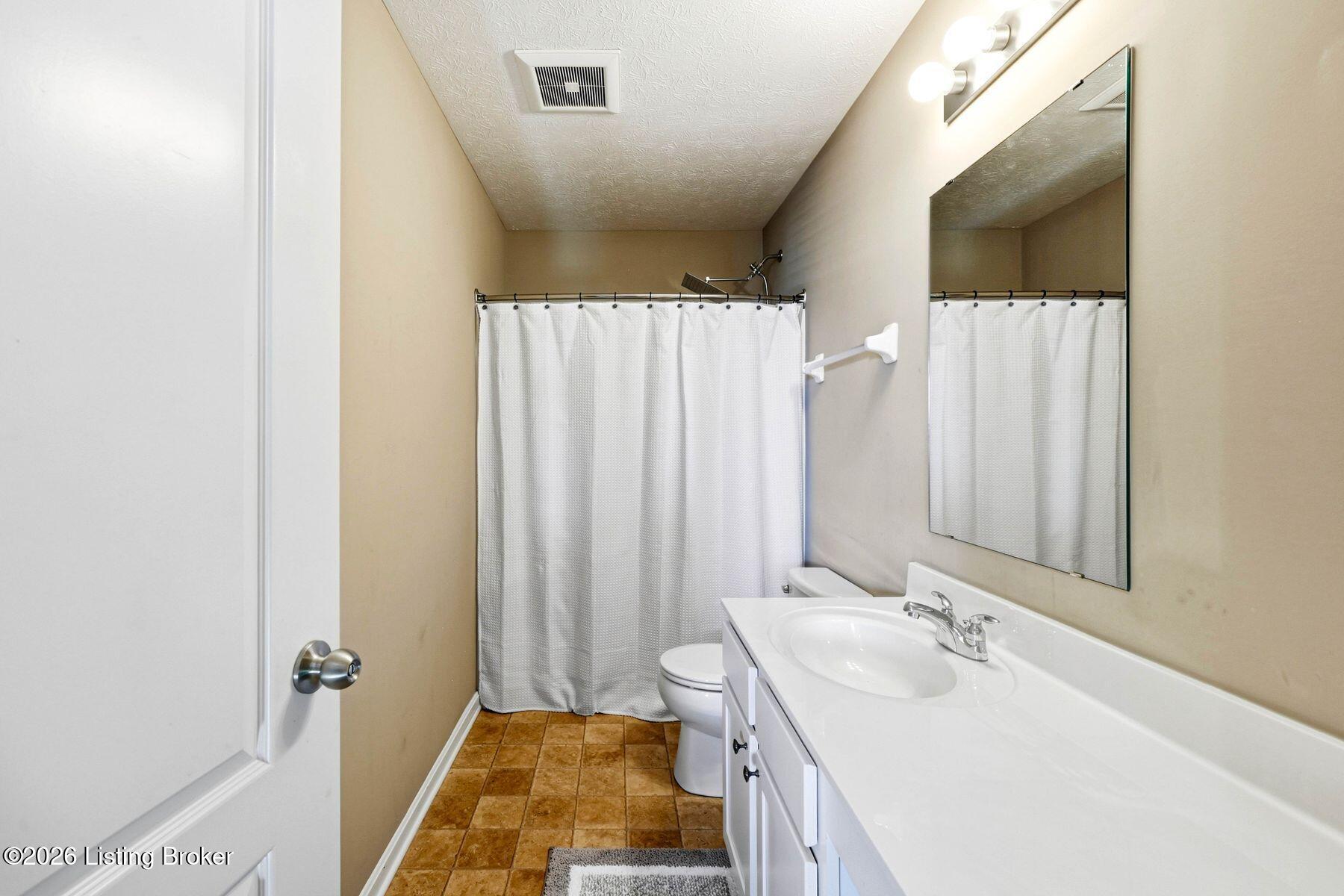 6061 Edgemont Way Property Photo 36