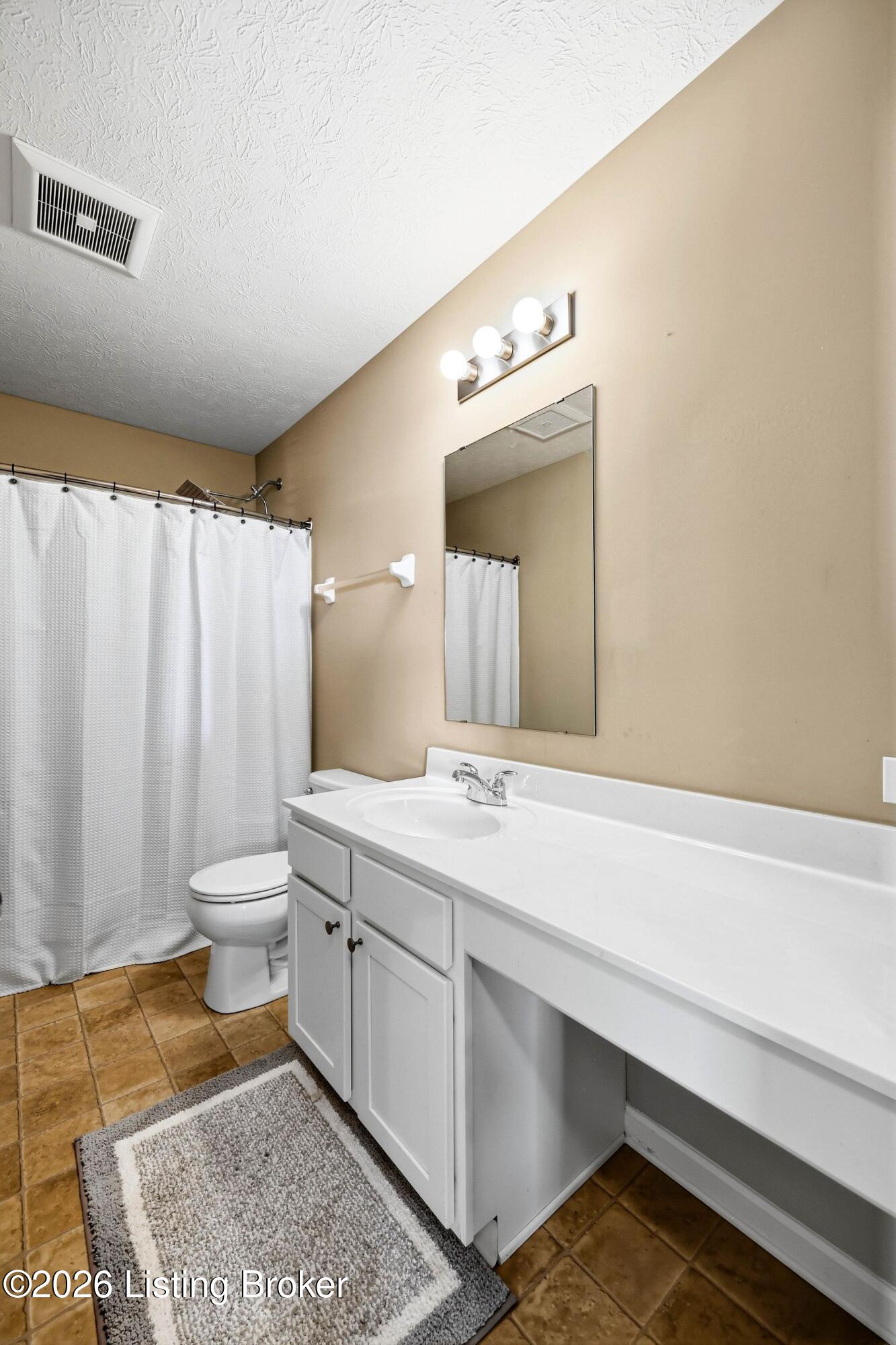 6061 Edgemont Way Property Photo 37