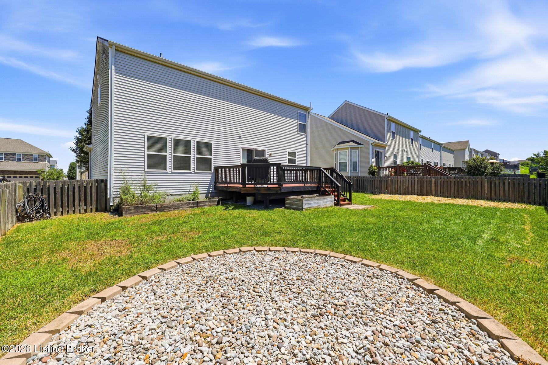 6061 Edgemont Way Property Photo 44