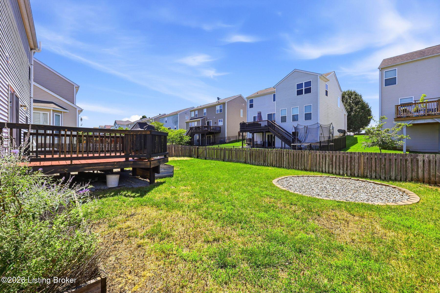6061 Edgemont Way Property Photo 45