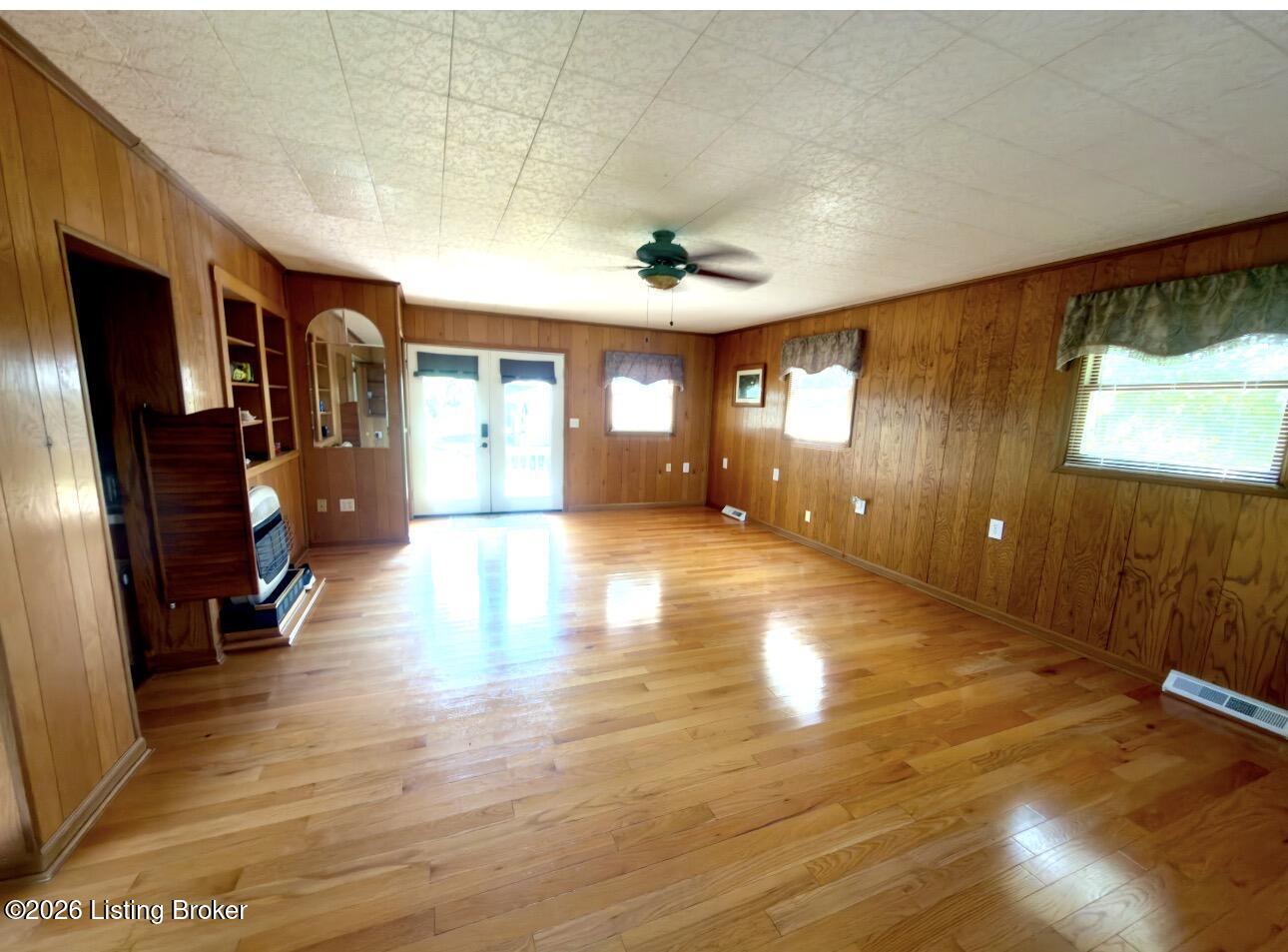 5238 U.s. 42 Property Photo 9