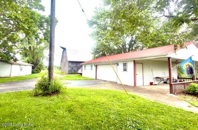 5238 U.s. 42 Property Photo 26