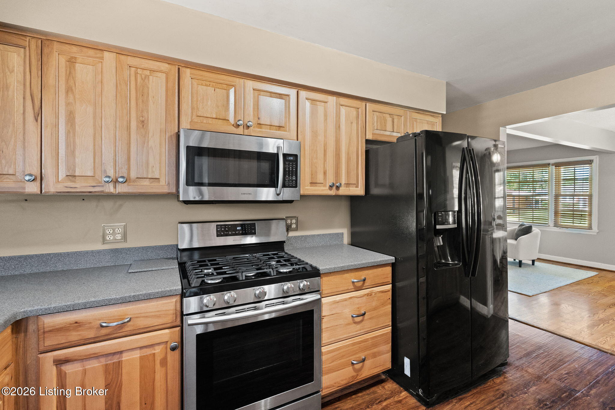 9311 Fiesta Way Property Photo 15