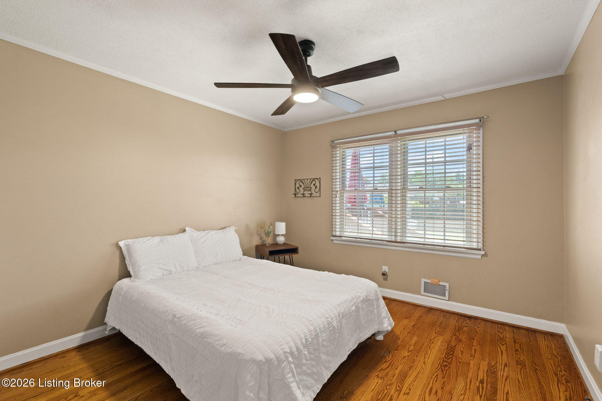 9311 Fiesta Way Property Photo 16