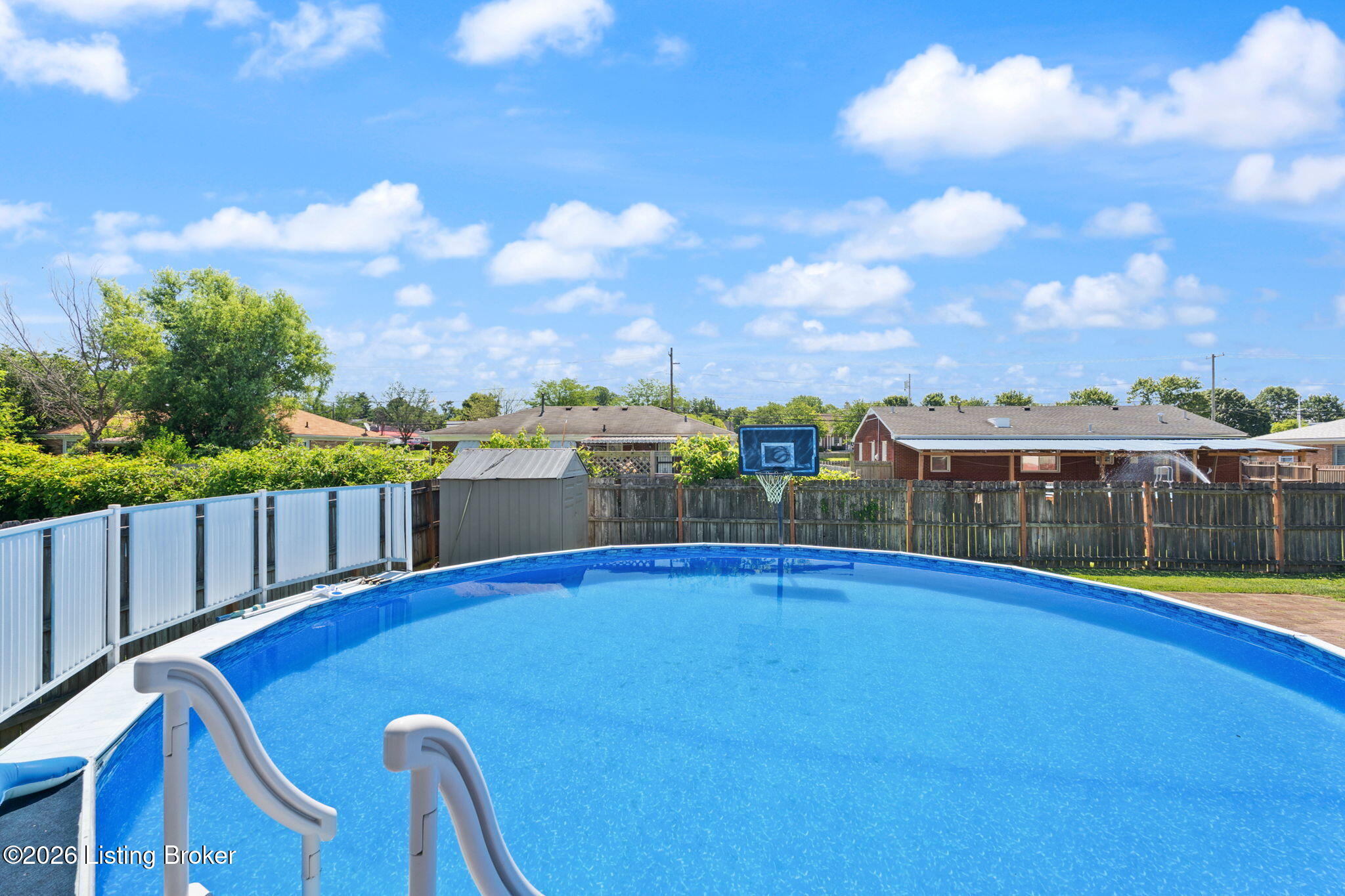 9311 Fiesta Way Property Photo 38