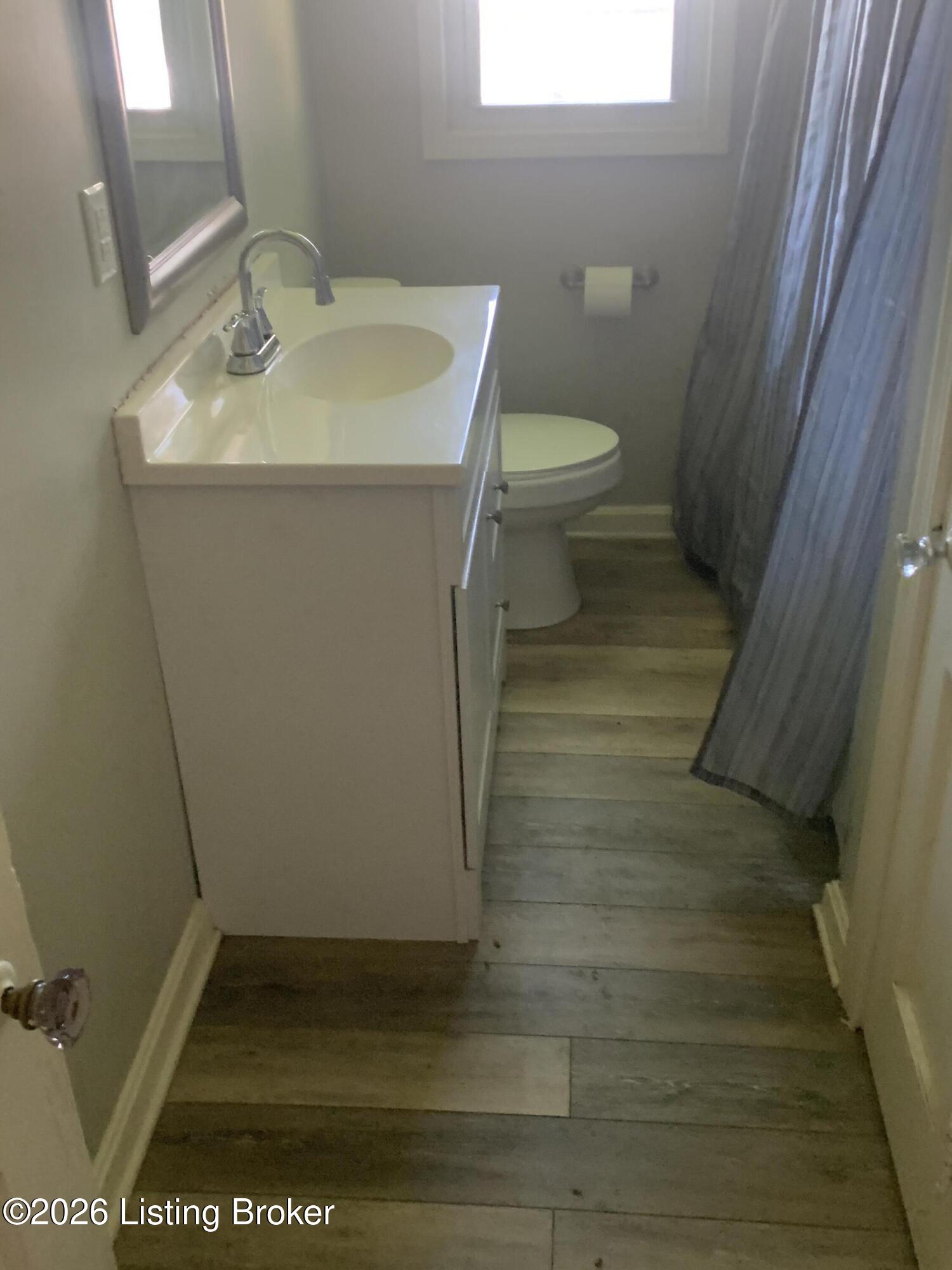 5412 Westhall Ave Property Photo 16