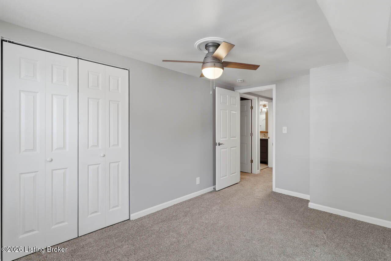 233 Monohan Dr Property Photo 41
