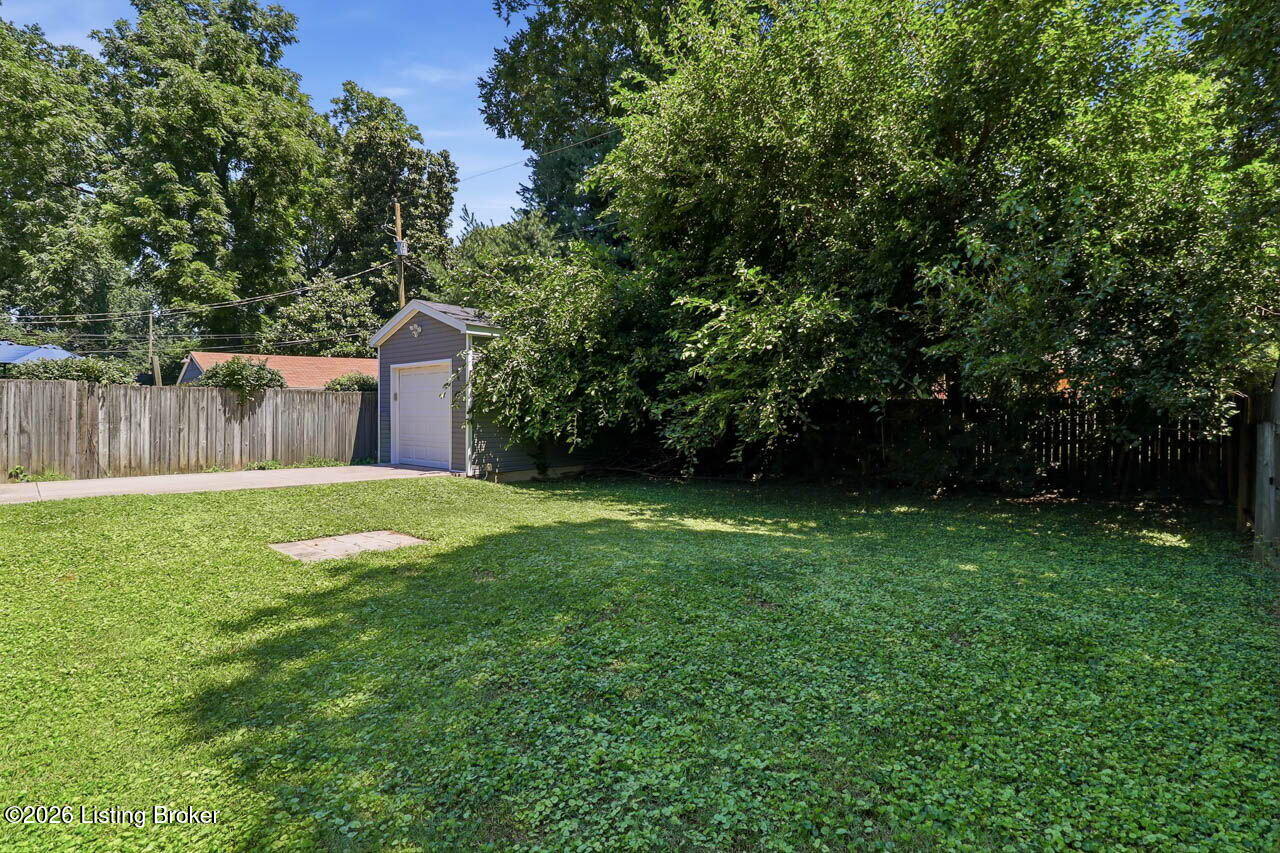 233 Monohan Dr Property Photo 55