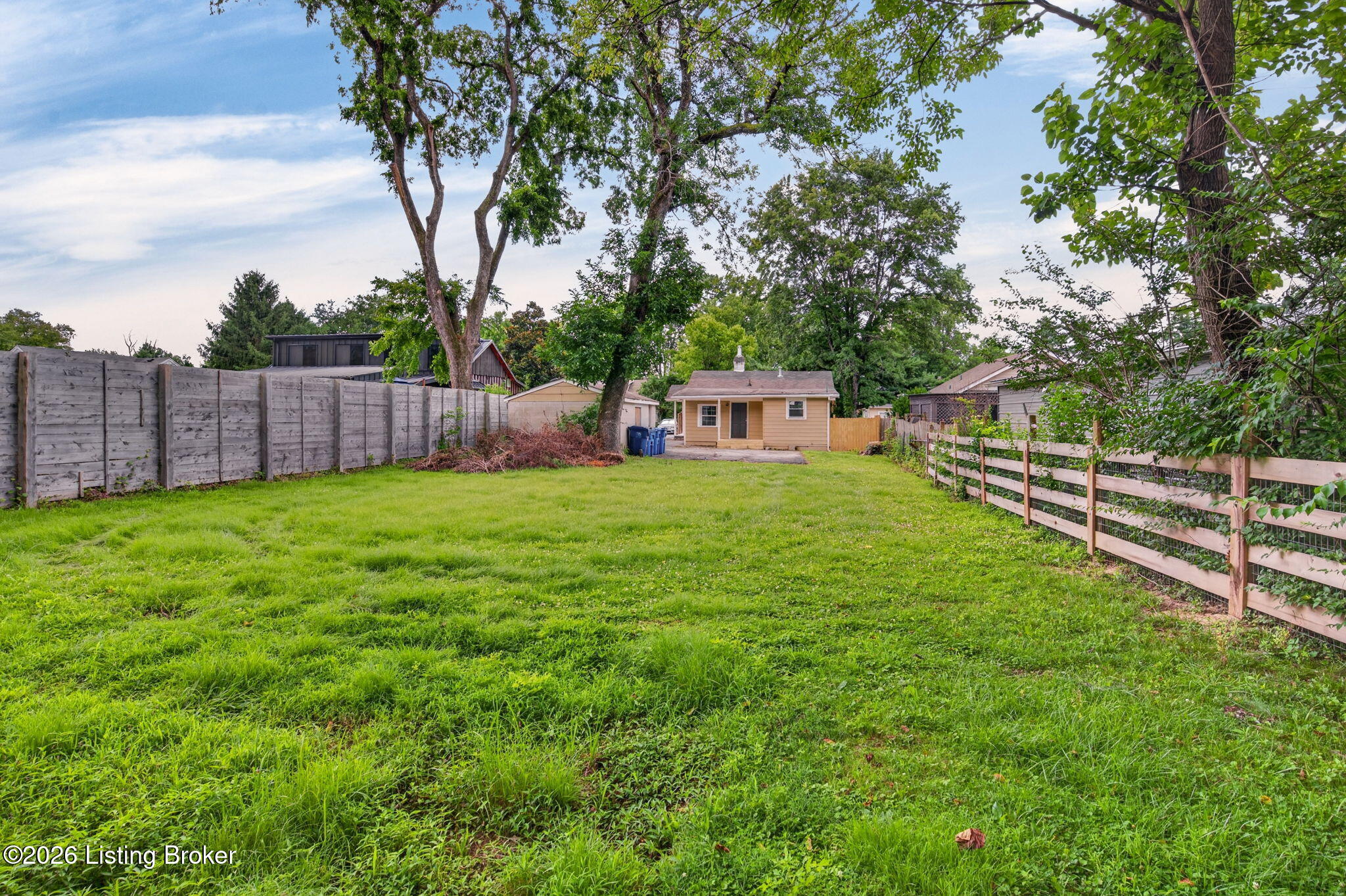11905 Wetherby Ave Property Photo 35