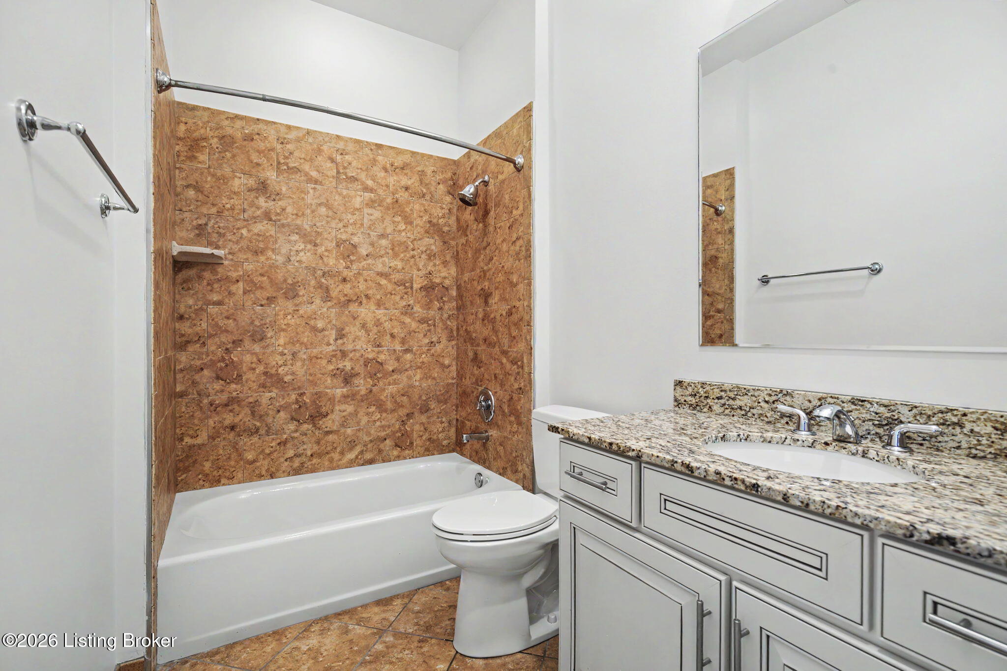 324 E Main St 225 Property Photo 30