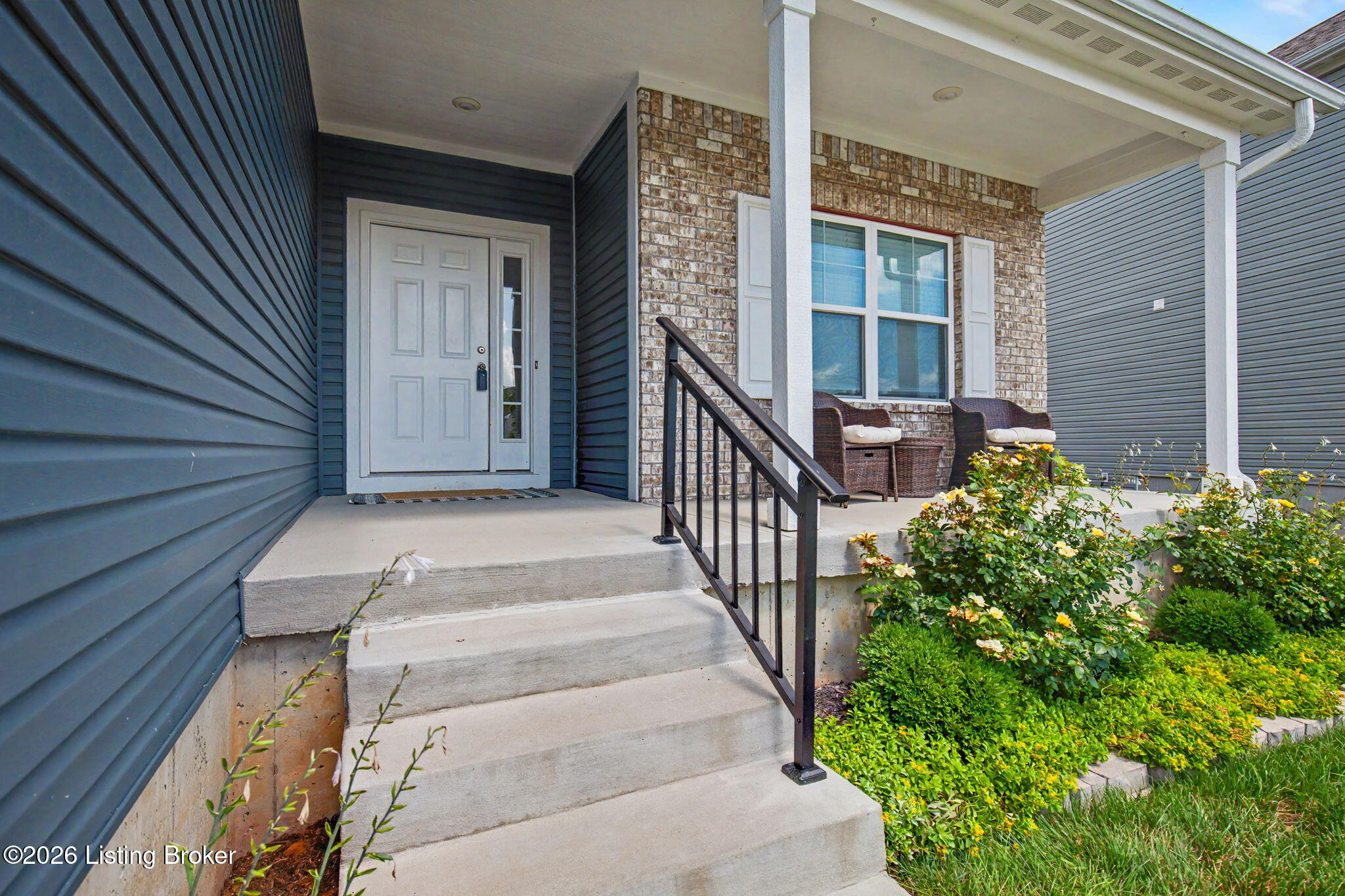 2073 Carnegie Dr Property Photo 5