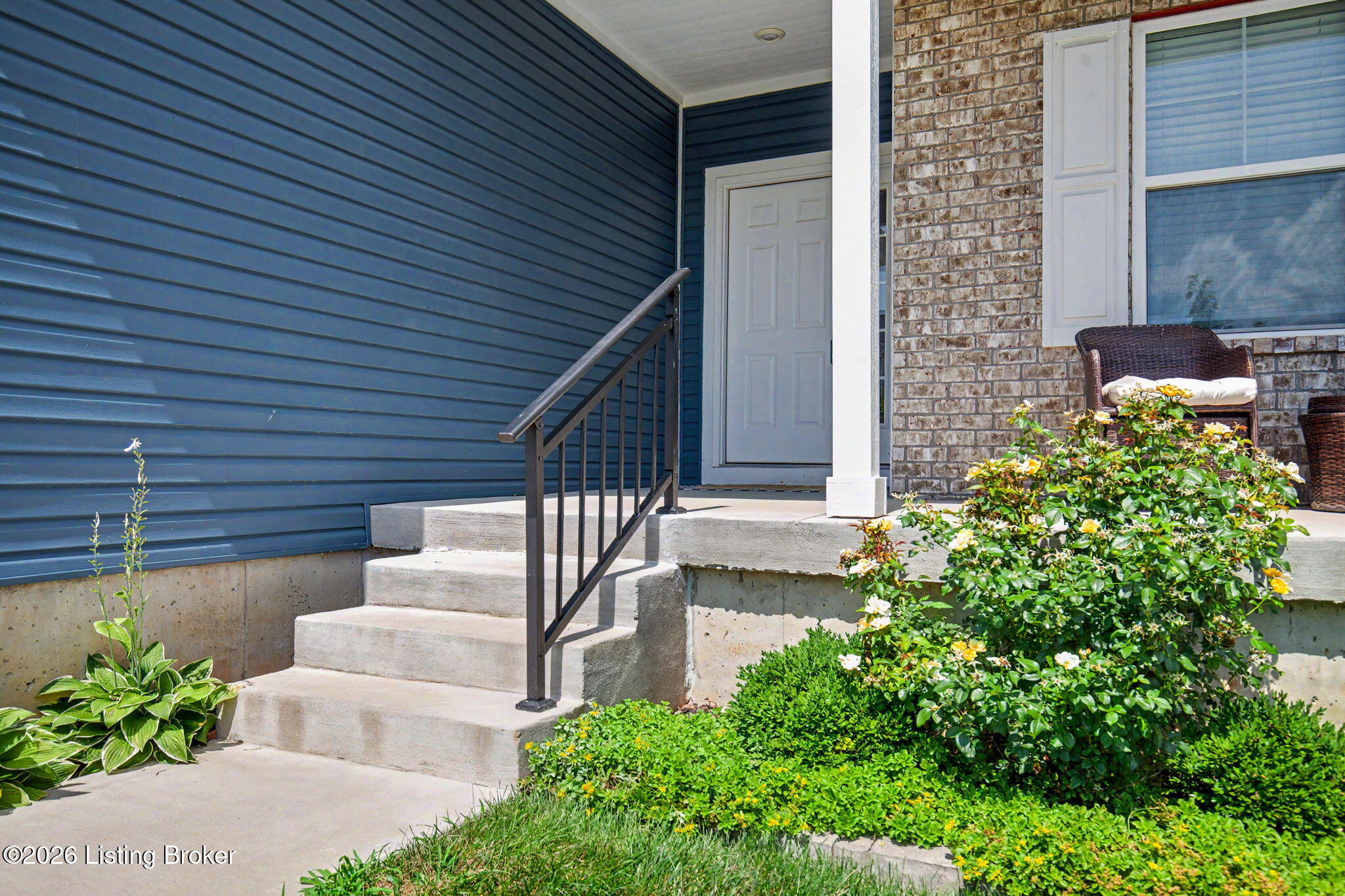 2073 Carnegie Dr Property Photo 7