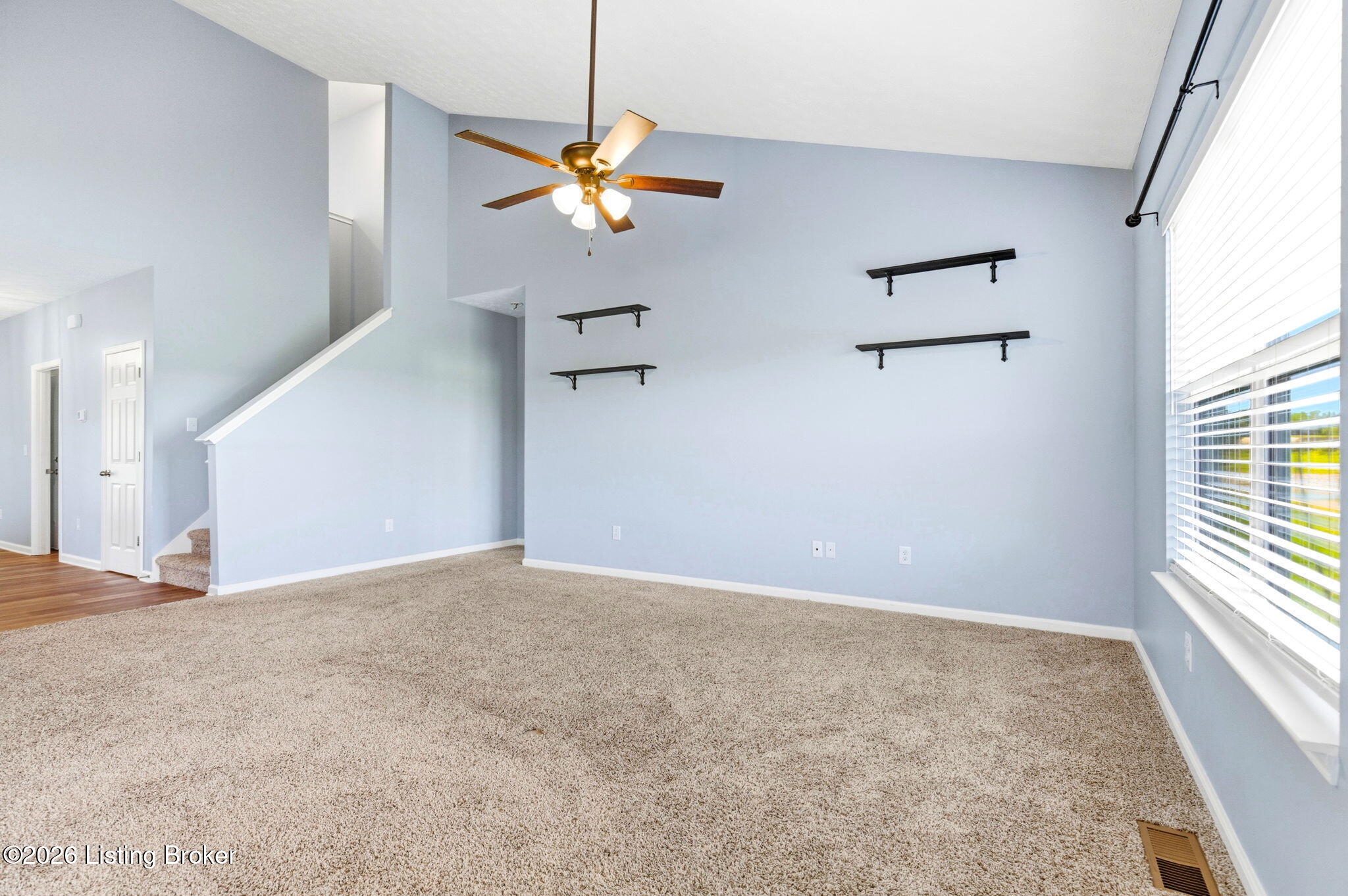 2073 Carnegie Dr Property Photo 19
