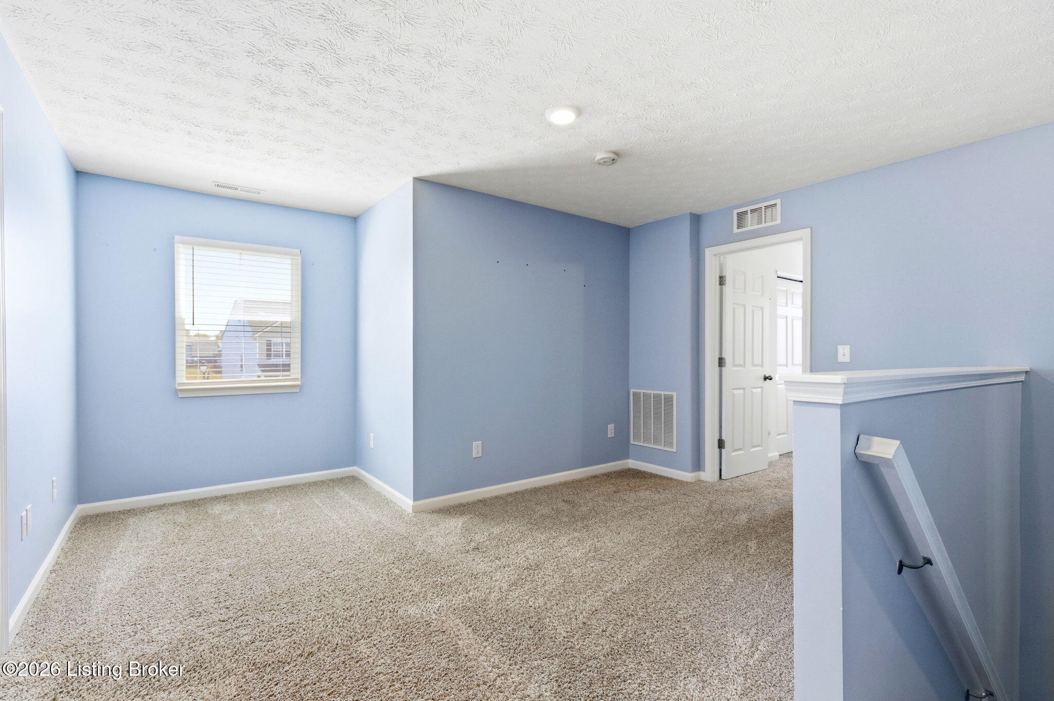 2073 Carnegie Dr Property Photo 53