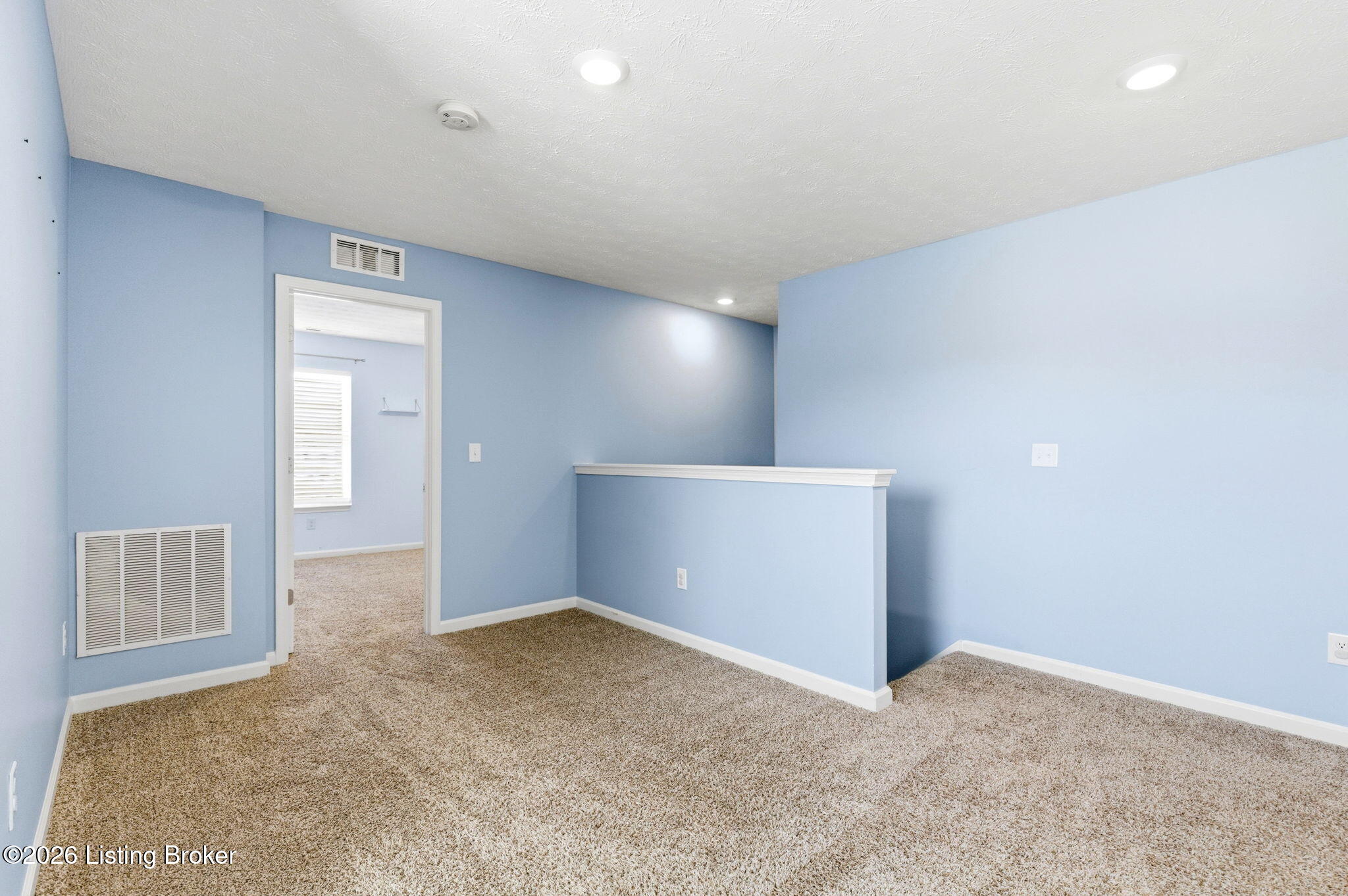 2073 Carnegie Dr Property Photo 54