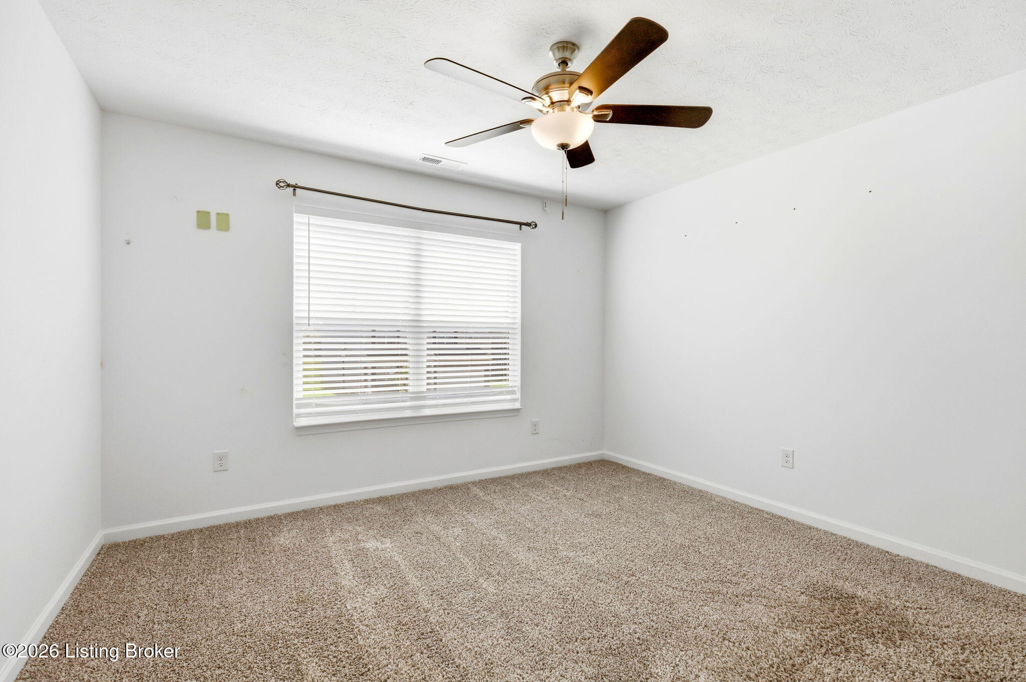 2073 Carnegie Dr Property Photo 58