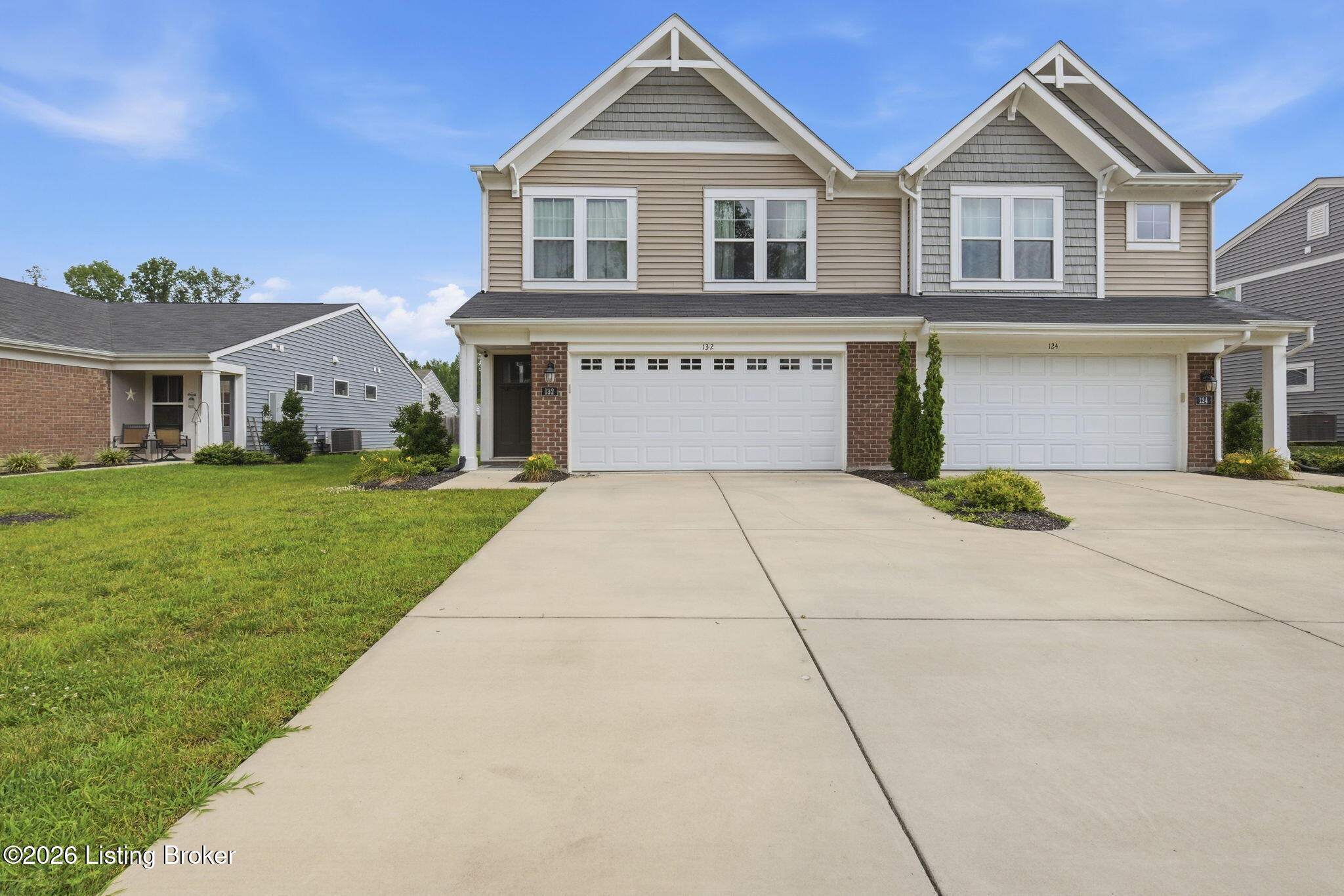 132 Harvest Moon Ct Property Photo 2